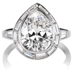 Art-Déco-Ring mit 3,50 Karat Diamanten im Birnenschliff