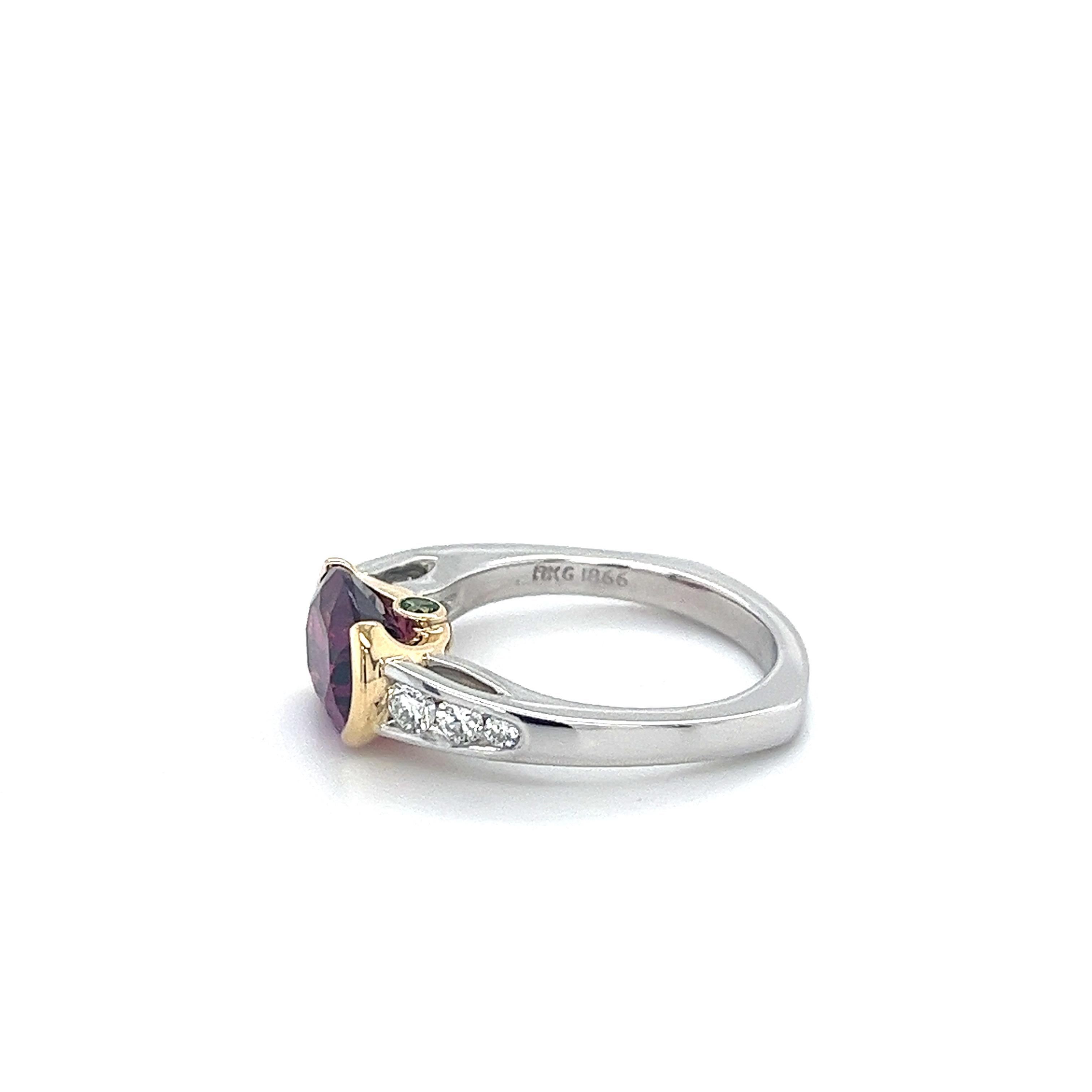 3.50 Carat Red Rubellite Tourmaline East West Ring in Platinum and 18K Gold In New Condition For Sale In Miami, FL