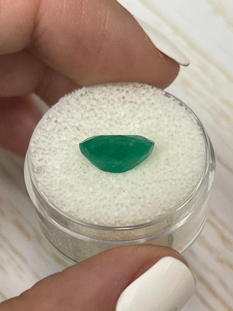 3.50 Carat Rich Forest Green Colombian Emerald Oval Cut - May Birthstone Gem For Sale 3