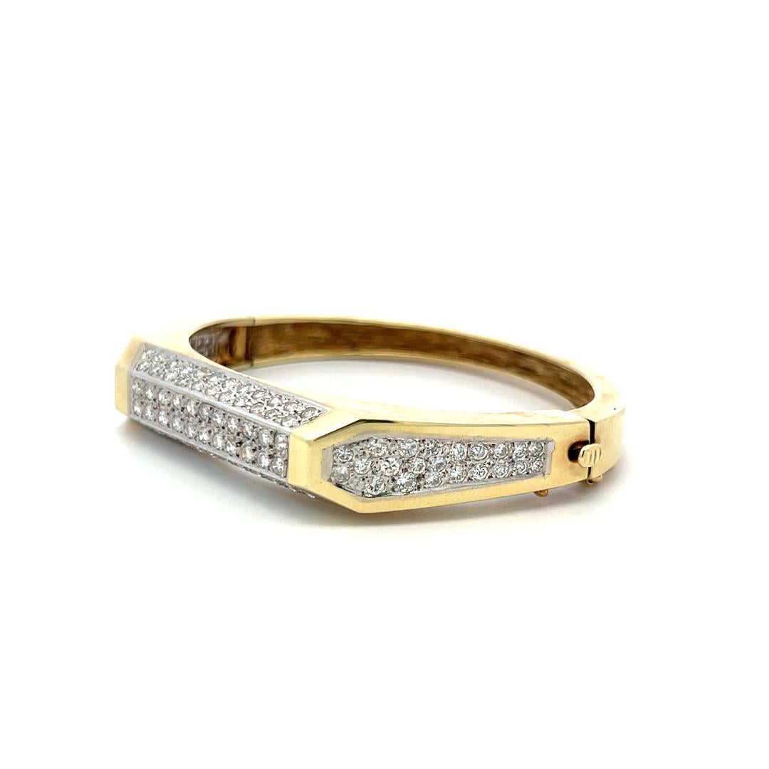 Bracelet jonc en or bicolore 14 carats avec diamants ronds brillants de 3,50 carats H SI en vente 1