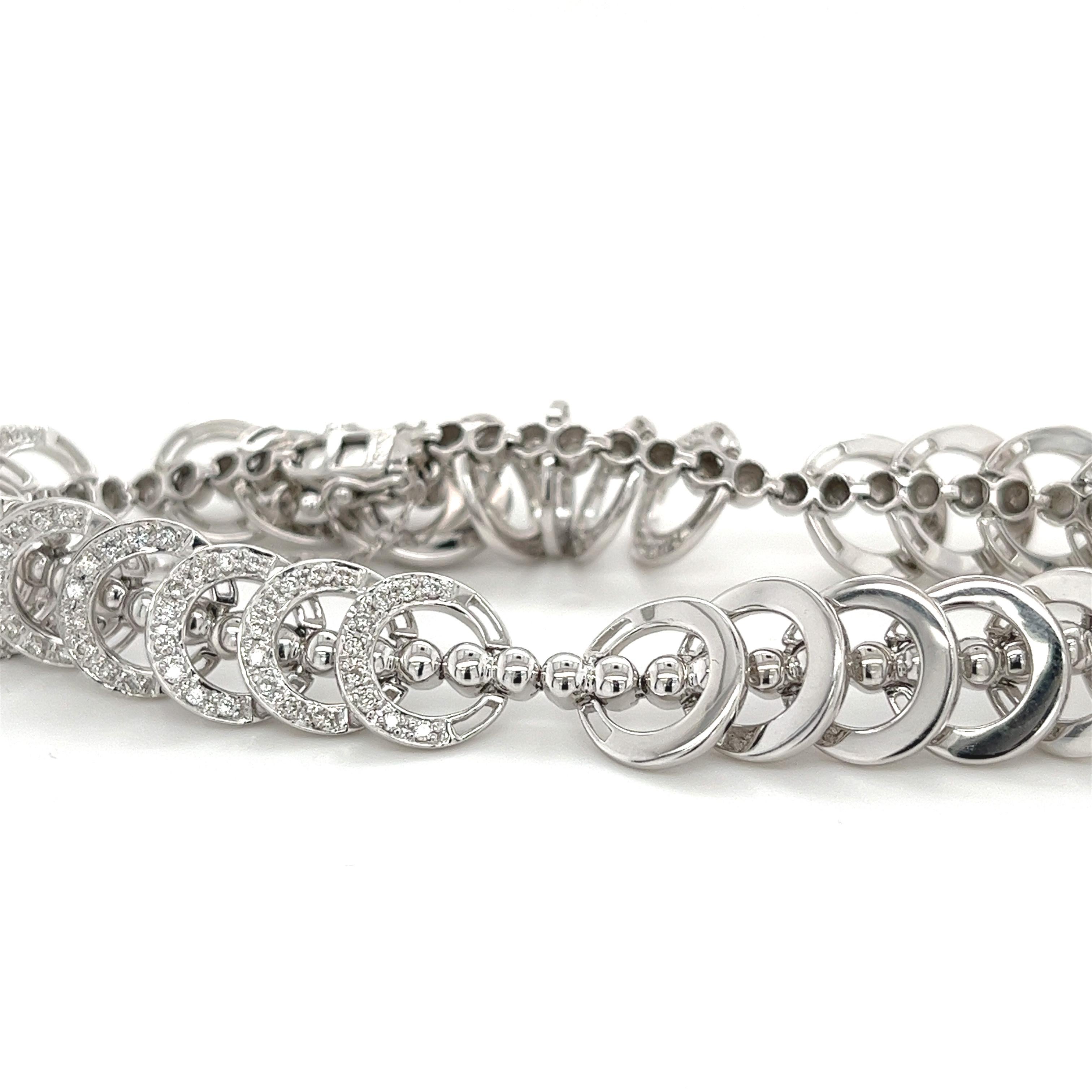 Retro 3.50 Carat Round Diamond Circular Link Diamond Bracelet in 18K White Gold For Sale