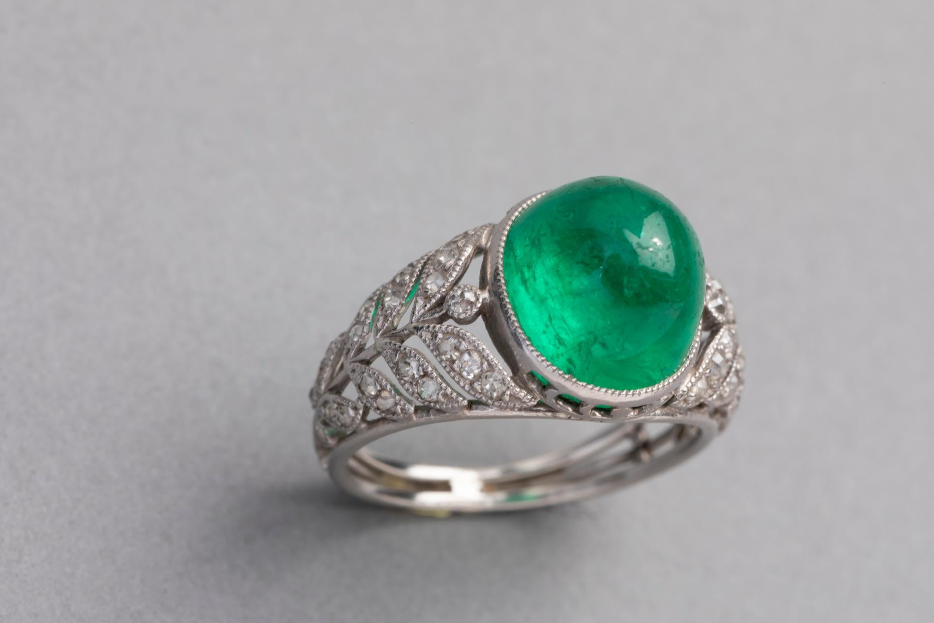 3.50 Carat Antique Colombian Emerald Ring, Platinum and Diamonds 6