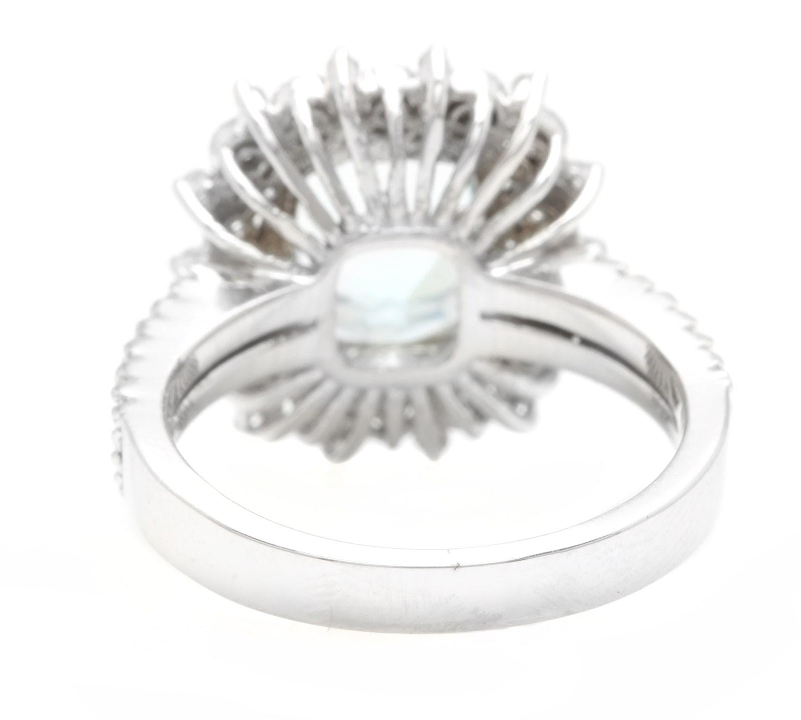 Bague en or blanc massif 14 carats avec aigue-marine naturelle de 3,50 carats et diamants Neuf - En vente à Los Angeles, CA