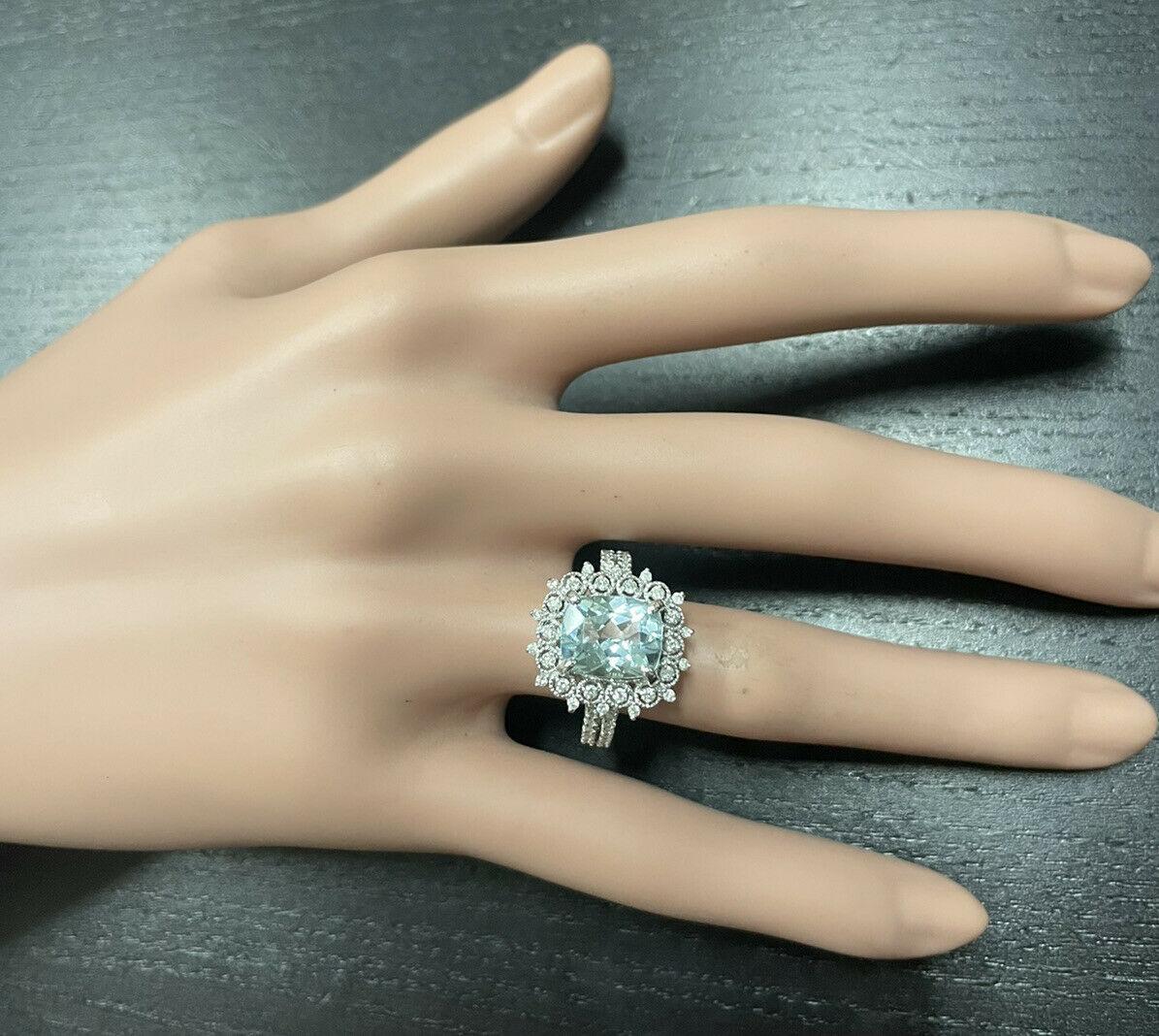 3.50 Carats Natural Aquamarine and Diamond 14K Solid White Gold Ring For Sale 1