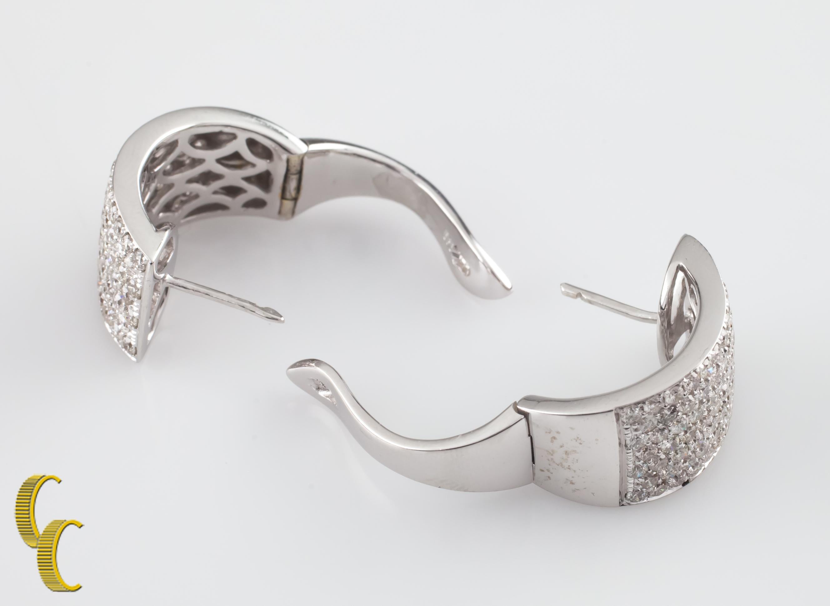 3.50 Carat of Diamonds Plaque Hoop Earrings in 14 Karat White Gold In Good Condition For Sale In Sherman Oaks, CA