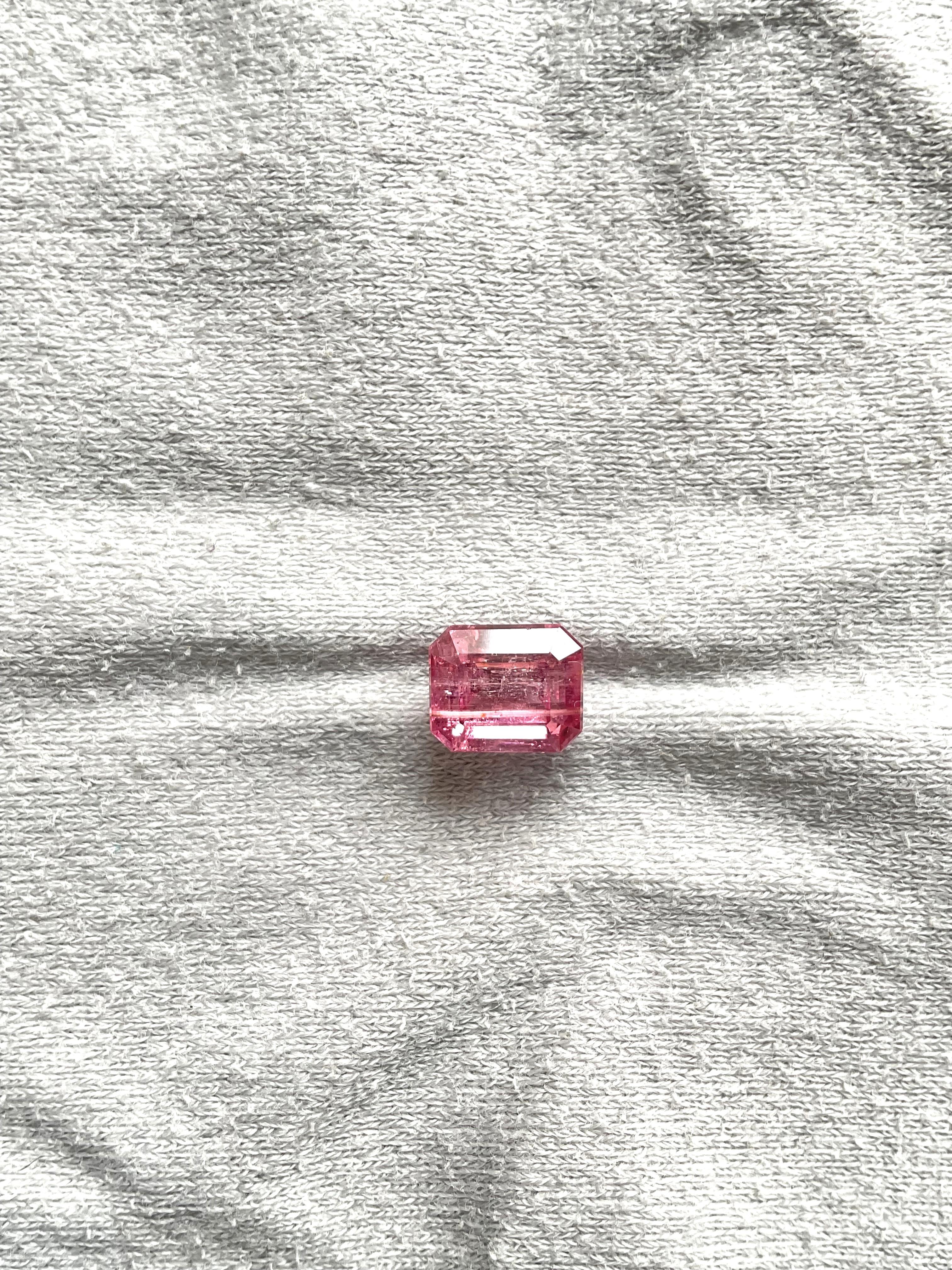 Art déco 3.50 Carats Pink Tourmaline Octa Faceted Cut stone Top Quality Natural gemstone en vente