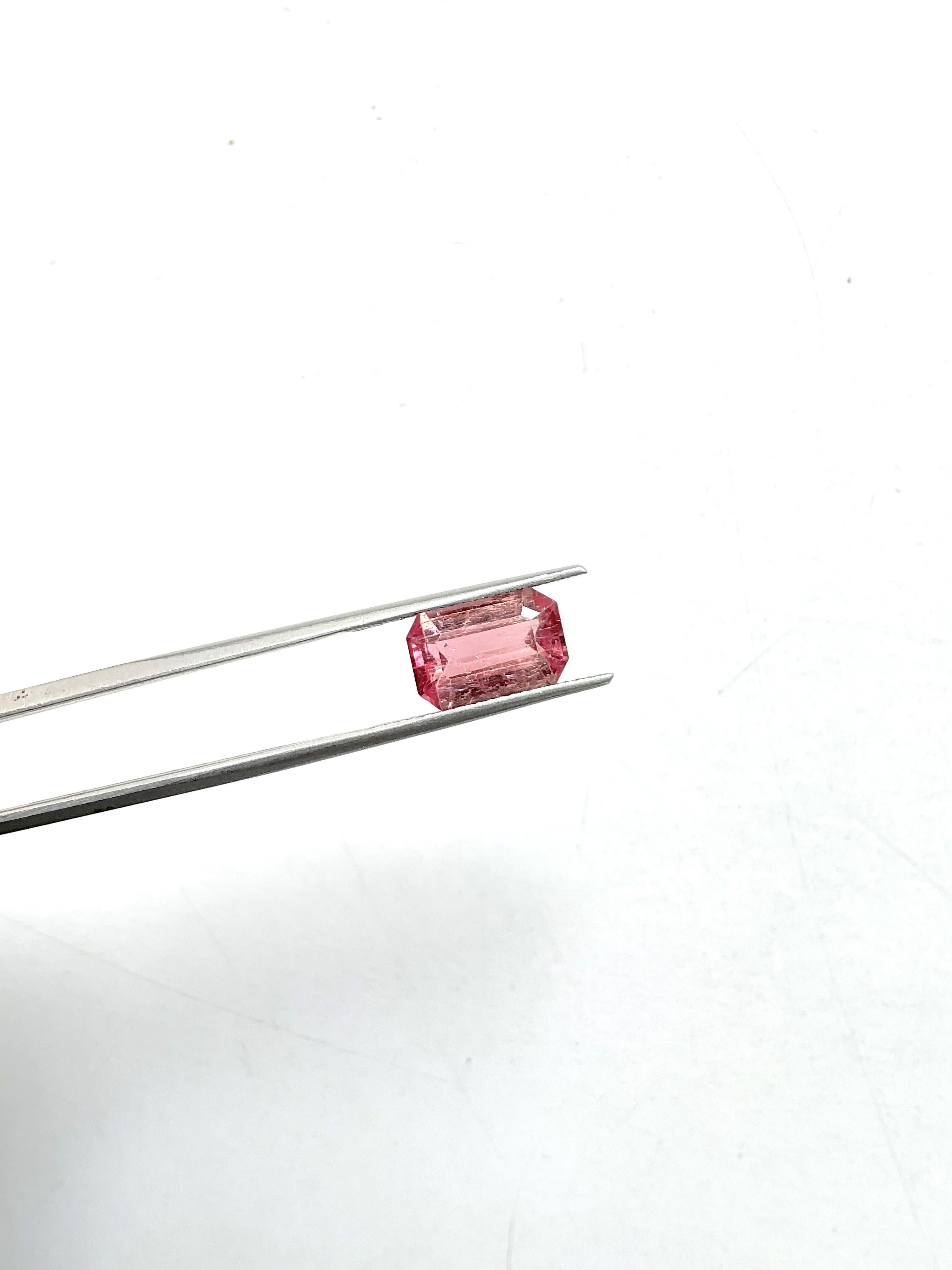 3.50 Carats Pink Tourmaline Octa Faceted Cut stone Top Quality Natural gemstone en vente 1