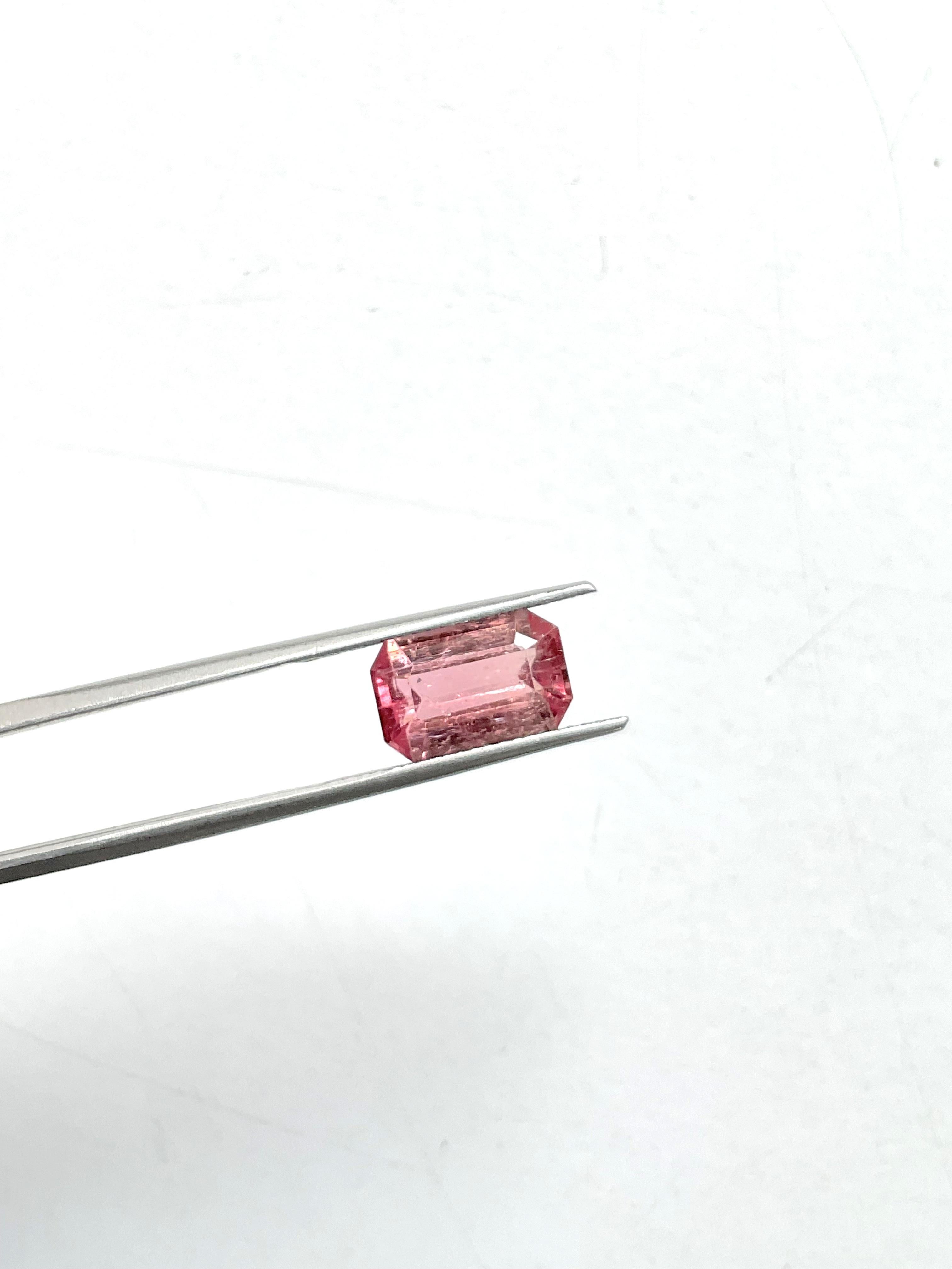 3.50 Carats Pink Tourmaline Octa Faceted Cut stone Top Quality Natural gemstone en vente 2