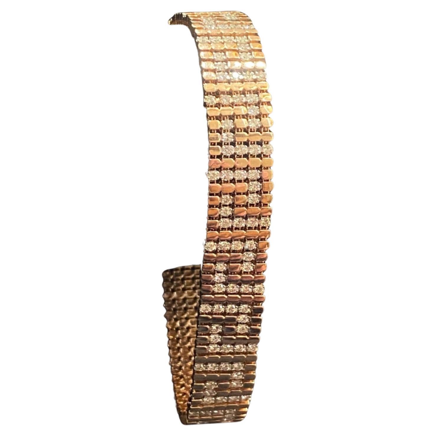 3.50 Carats Round Brillant Shape Diamonds 14K Gold Modern Bracelet