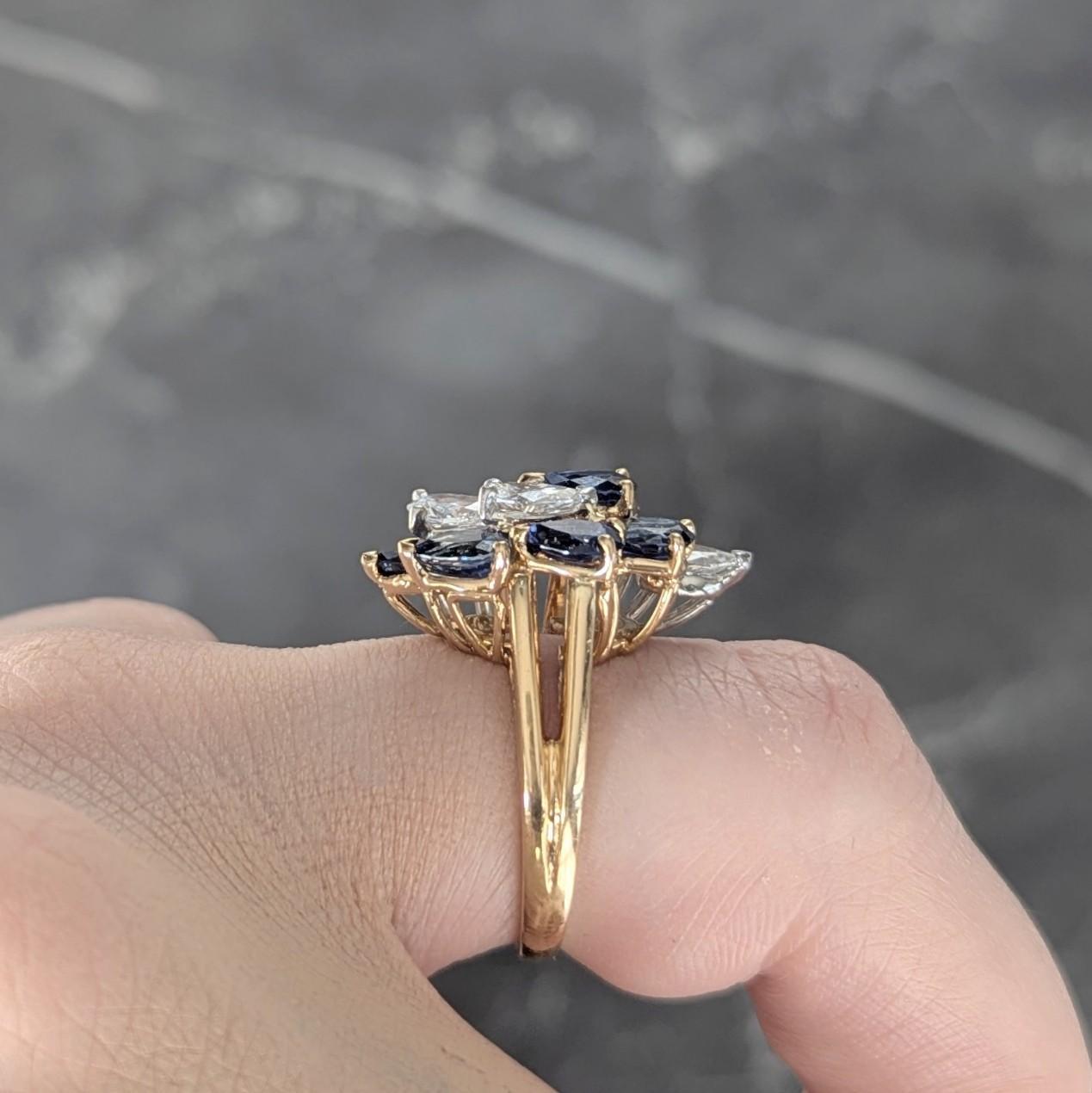 Bague cocktail grappe vintage en or 18 carats, platine, diamants et saphir 3,50 carats poids total en vente 8