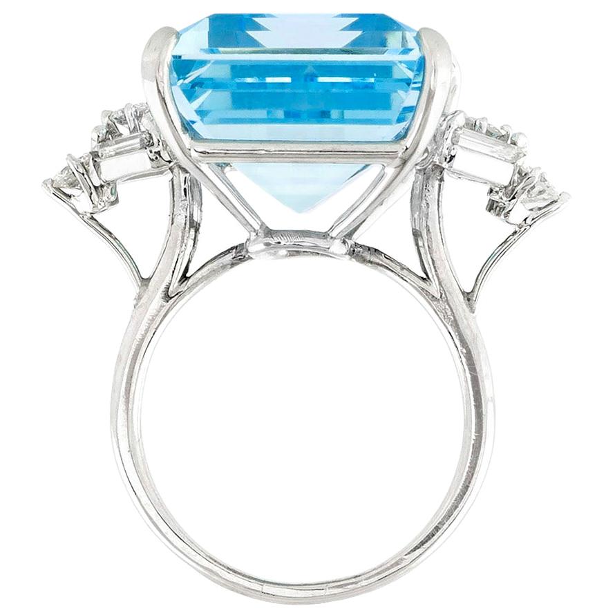 35.00 Carat Art Deco Aquamarine Ring