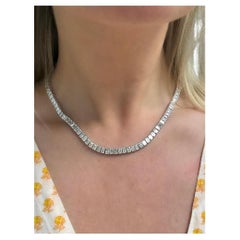 35.00 Carati Collana di diamanti taglio smeraldo