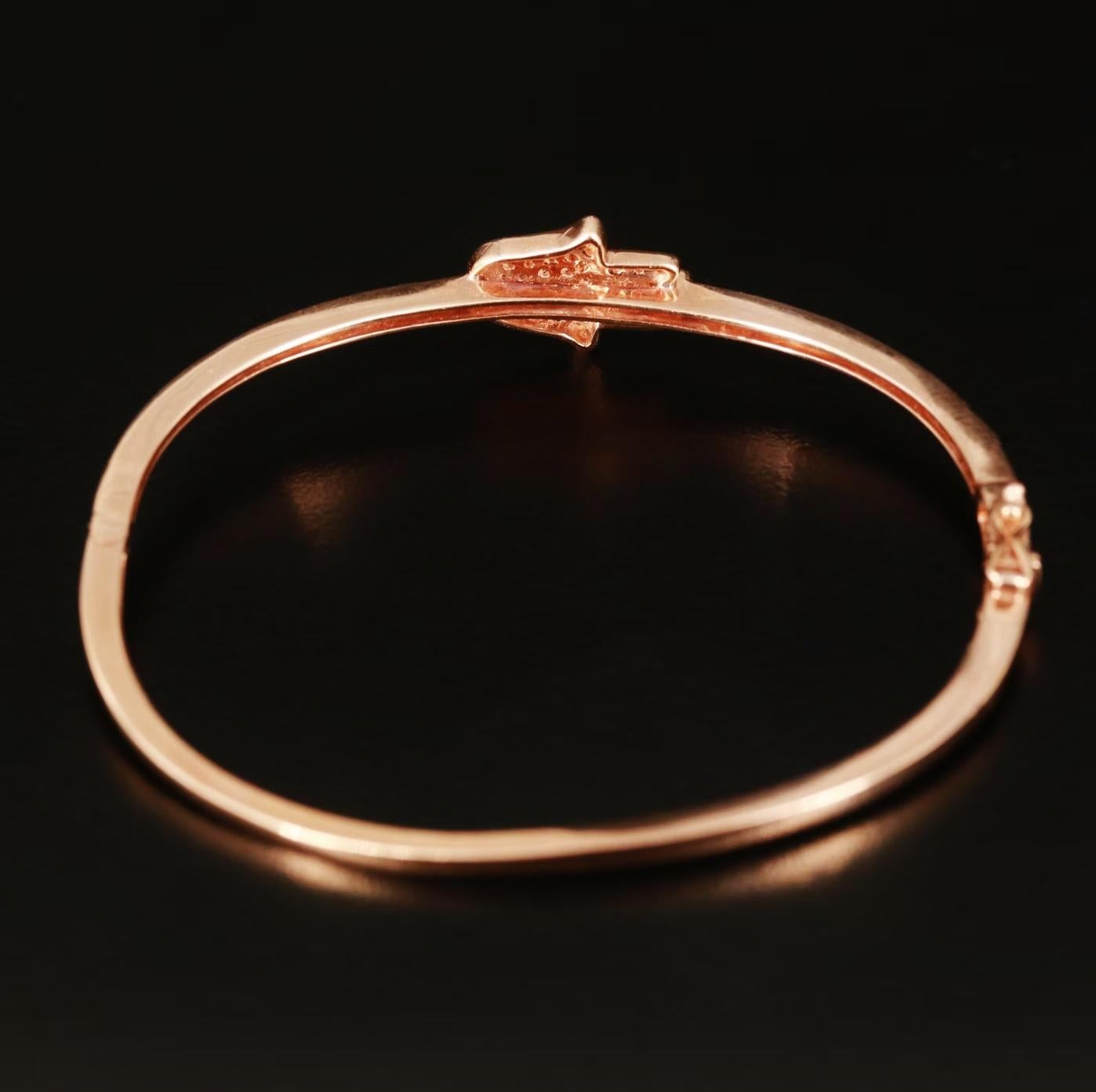 Round Cut $3500 / Designer MK NEW YORK Diamond Hamsa Bracelet / 9.1 gm / 14K Gold For Sale