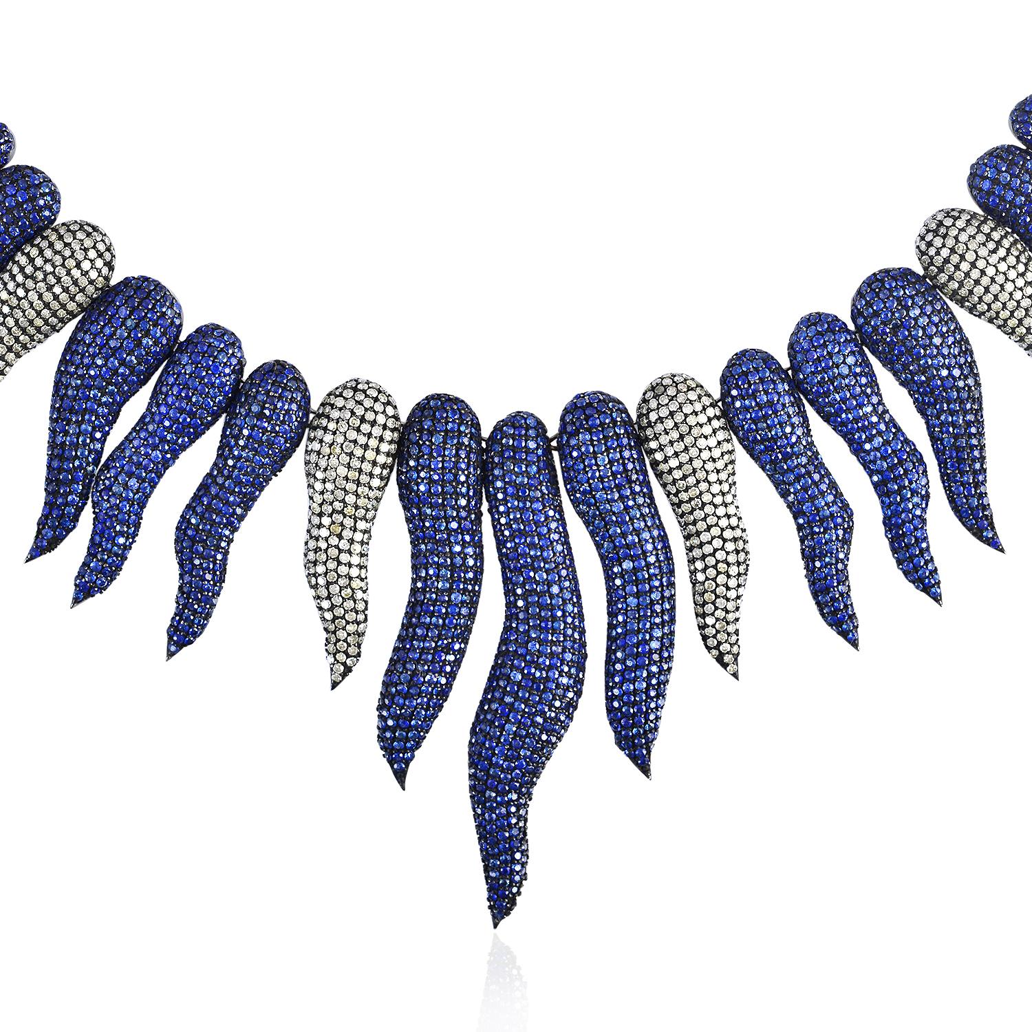 Contemporary 35.06 ct Pave Blue Sapphire & Pave Diamonds Tribal Style Necklace In 14k Gold For Sale