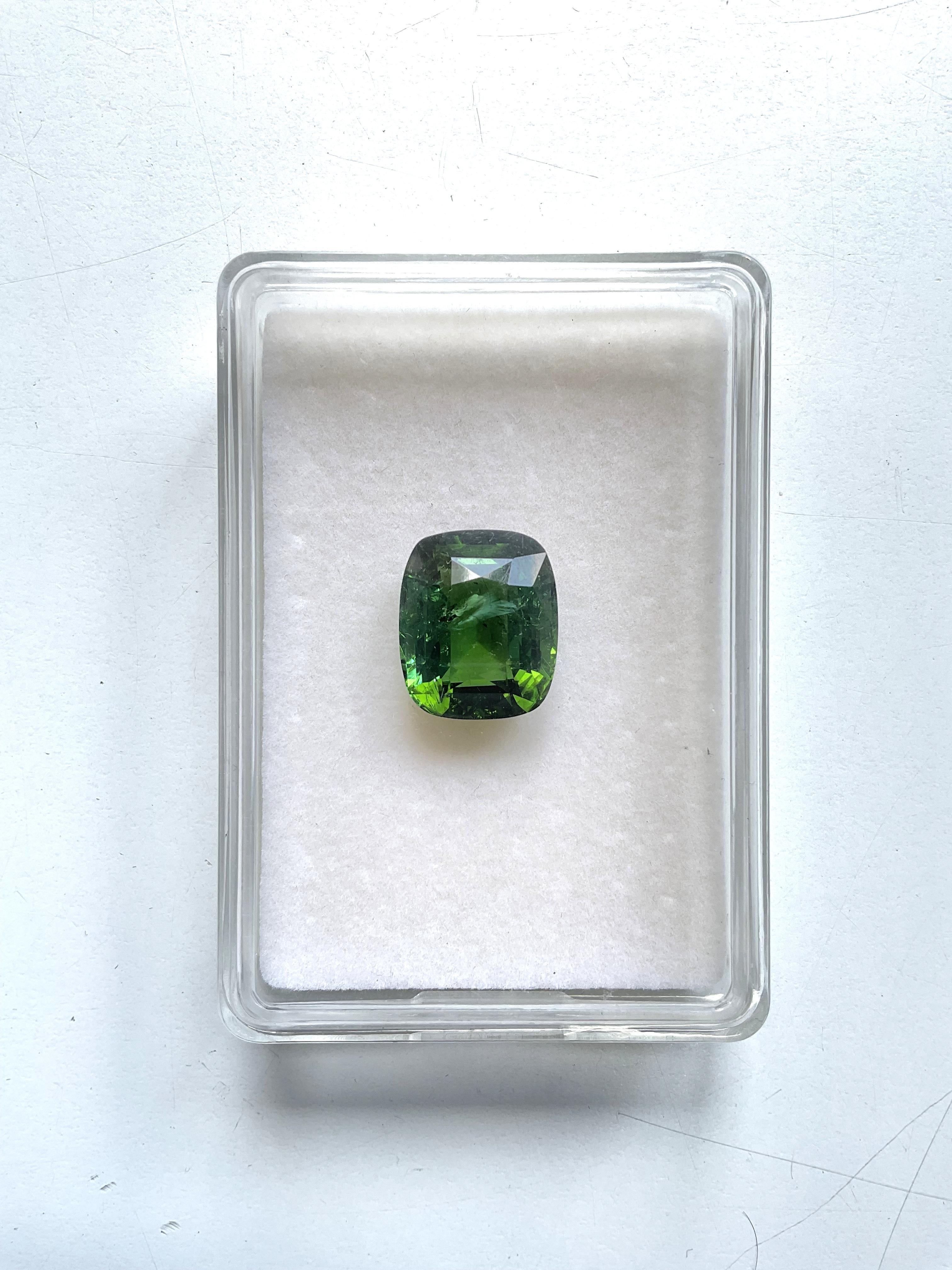  35,07 Carati di qualità superiore Tormalina verde taglio a cuscino Pietra preziosa naturale

Pietra preziosa - Tormalina
Peso - 35,07 carati
Forma - Cuscino
Dimensioni -  21x17.6x12 MM
Pezzi - 1