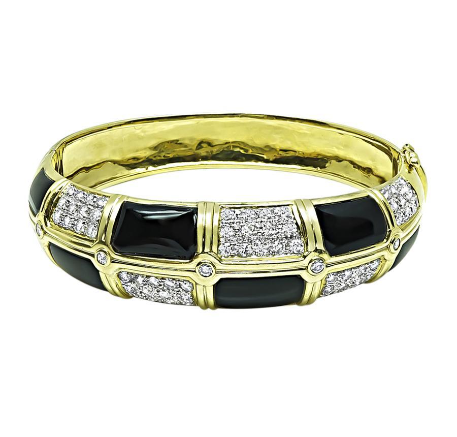 Taglio rotondo Bangle in oro con diamante e onice da 3.50 carati in vendita