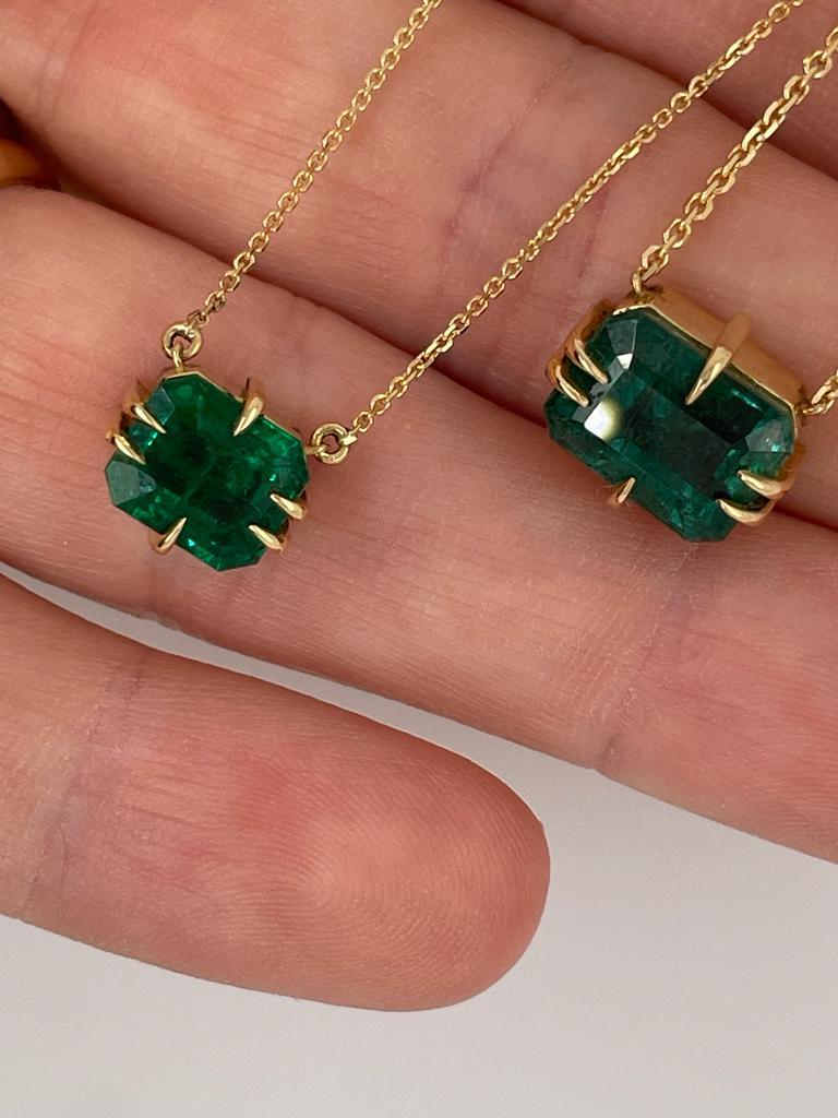 3.50ct Emerald necklace made in 18k yellow gold with chain For Sale 6