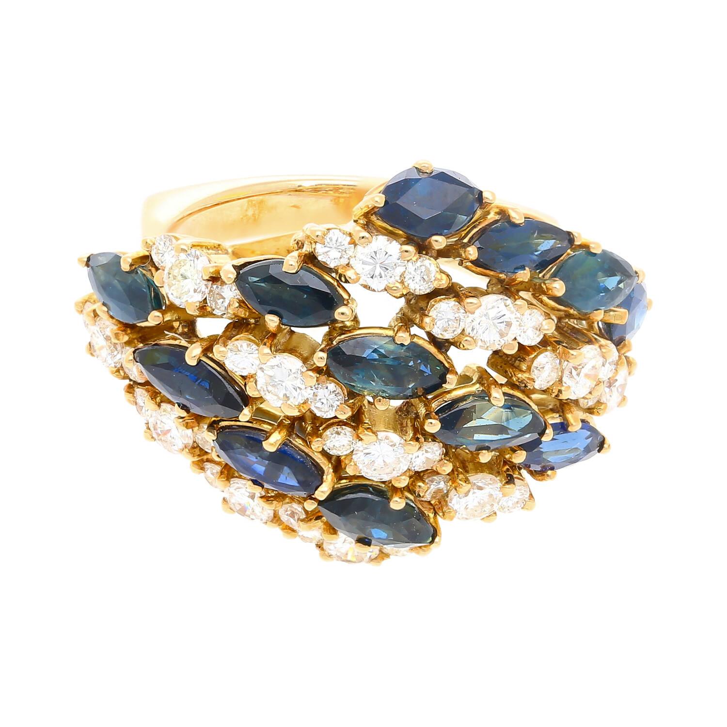 Art Deco 3.50ct Marquise Cut Blue Sapphire & 1ct Diamond Cluster Ring in 18k Yellow Gold For Sale