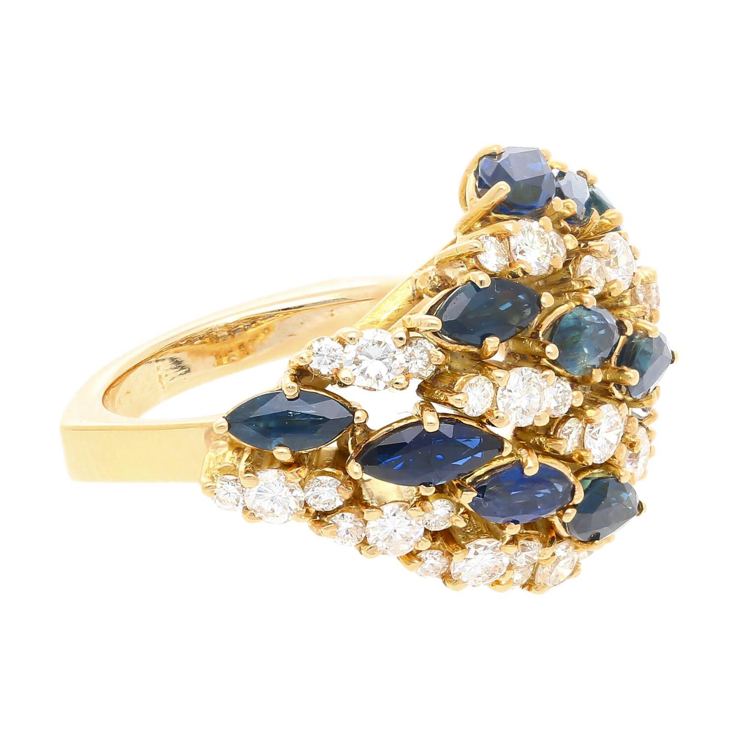 3.50ct Marquise Cut Blue Sapphire & 1ct Diamond Cluster Ring in 18k Yellow Gold For Sale 1