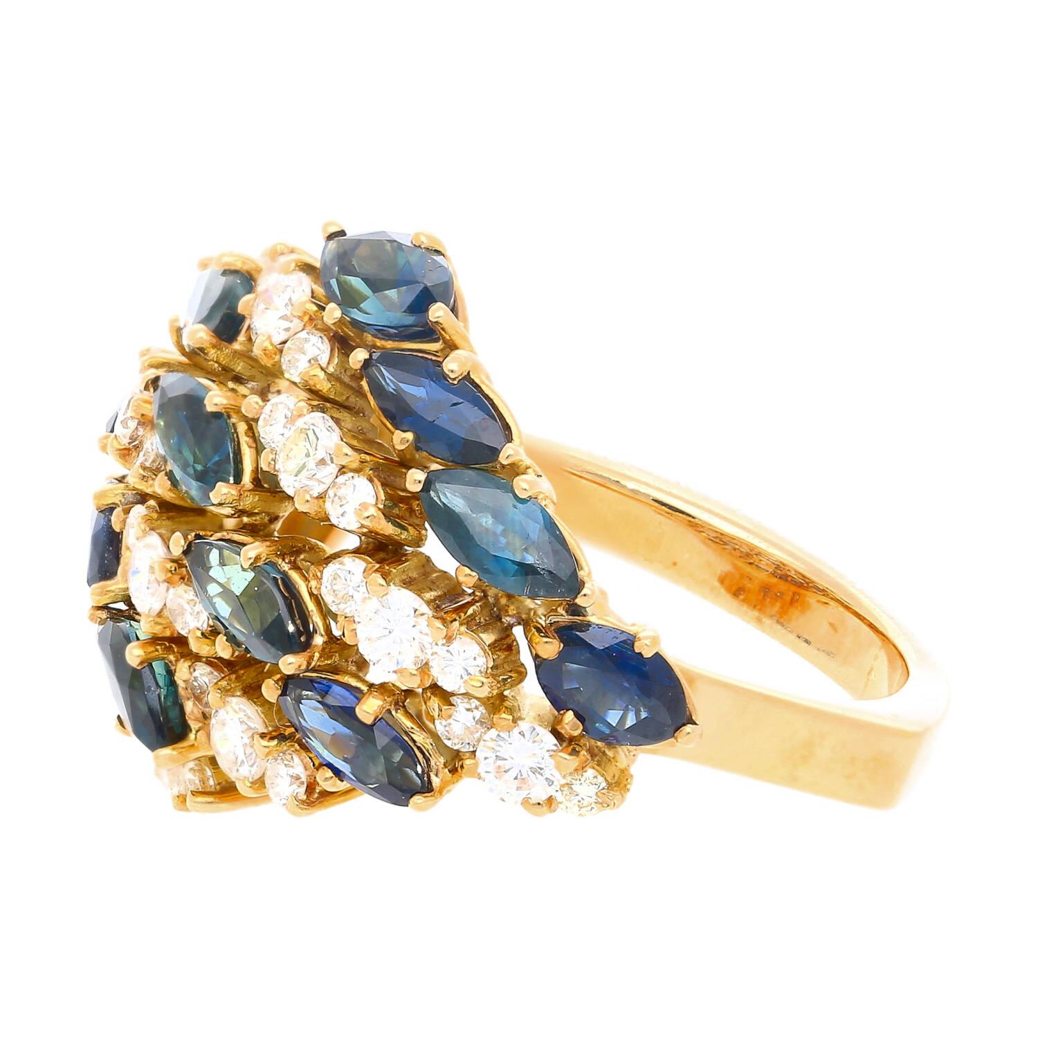 3.50ct Marquise Cut Blue Sapphire & 1ct Diamond Cluster Ring in 18k Yellow Gold For Sale 2