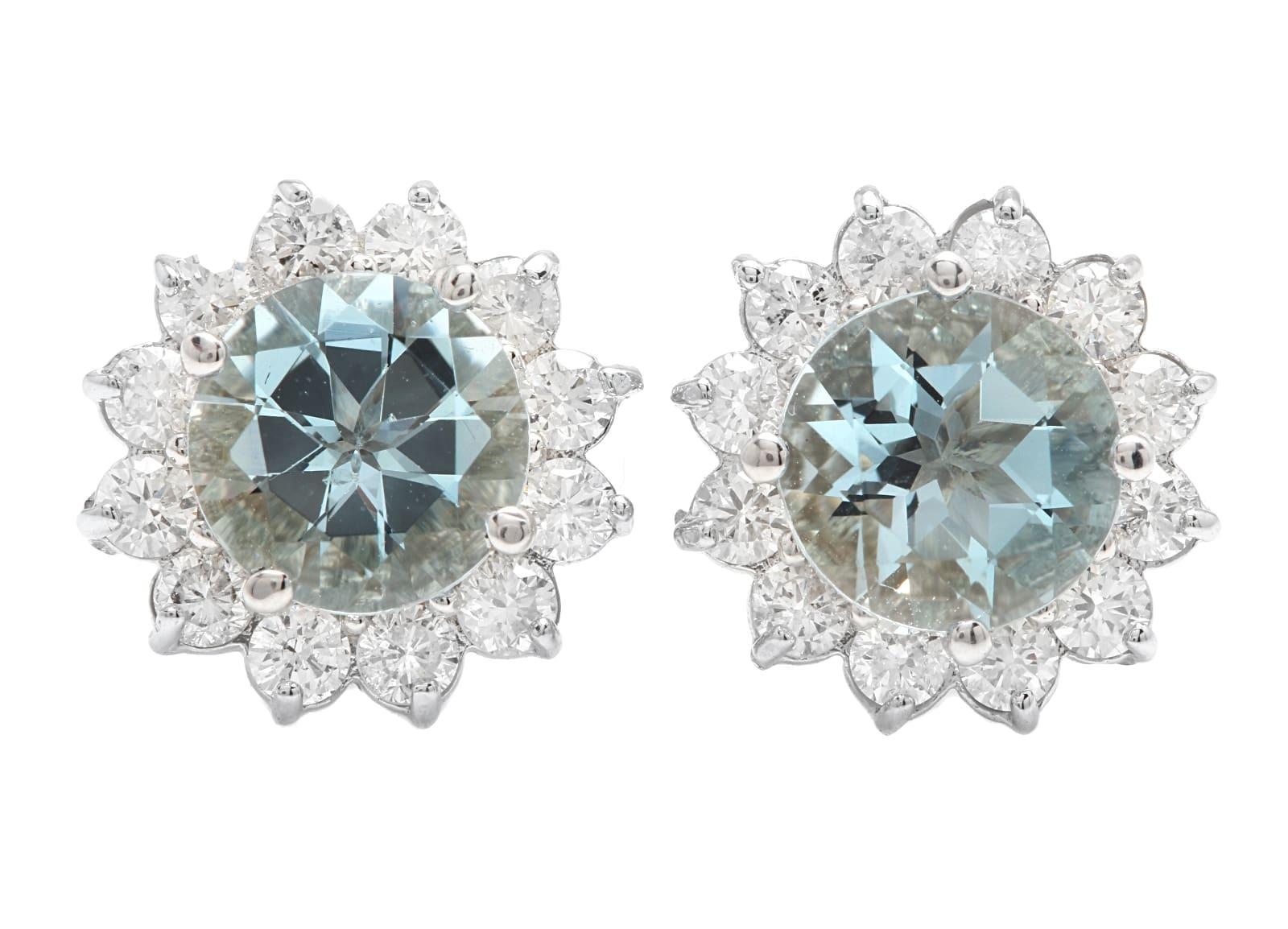 3.50 Carats Natural Aquamarine and Diamond 14K Solid White Gold Stud Earrings

Amazing looking piece! 

Suggested Replacement Value $4,200.00 

Total Natural Round Cut White Diamonds Weight: Approx. 1.00 Carat (color G-H / Clarity SI1-SI2)

Total