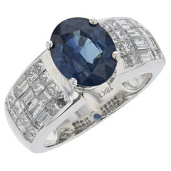 3.50ct Natural Blue Sapphire 18K White Gold Ring