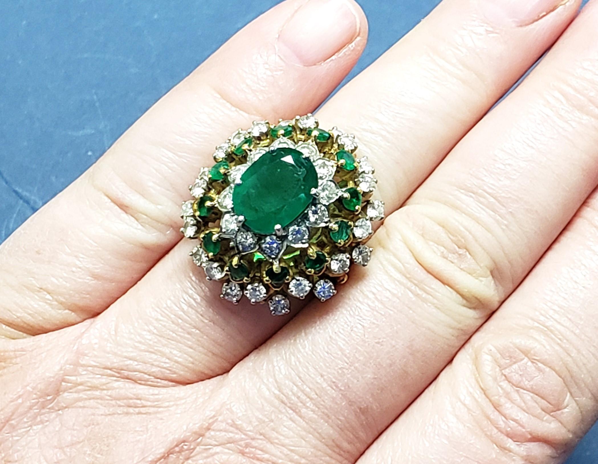3.50CT Natural Emerald and Diamond cocktail ring 18K s-6 For Sale 13