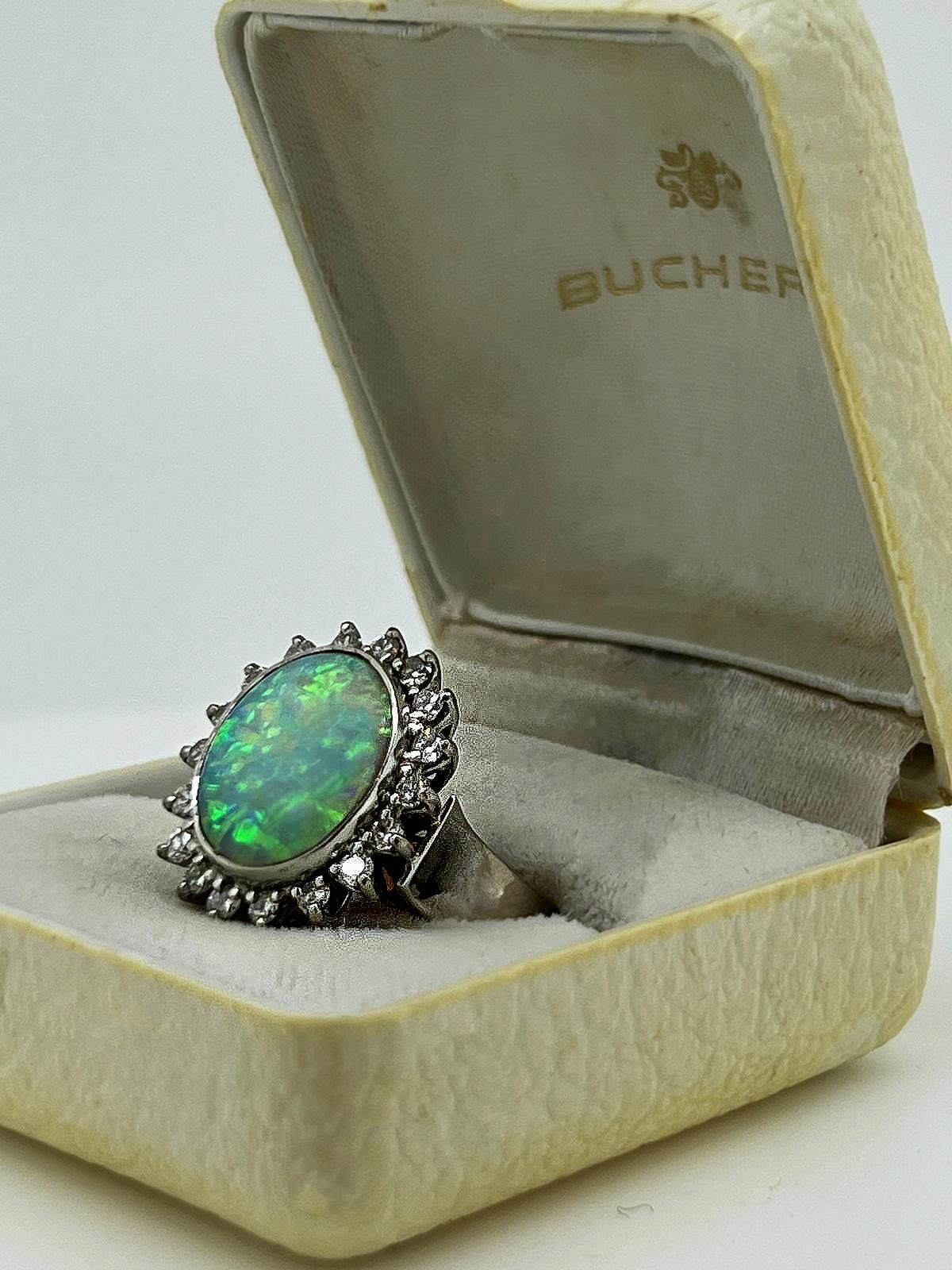 3.50ct Oval Australian Solid Opal & Diamond 18K White Gold Cocktail Ring In Excellent Condition For Sale In MELBOURNE, AU