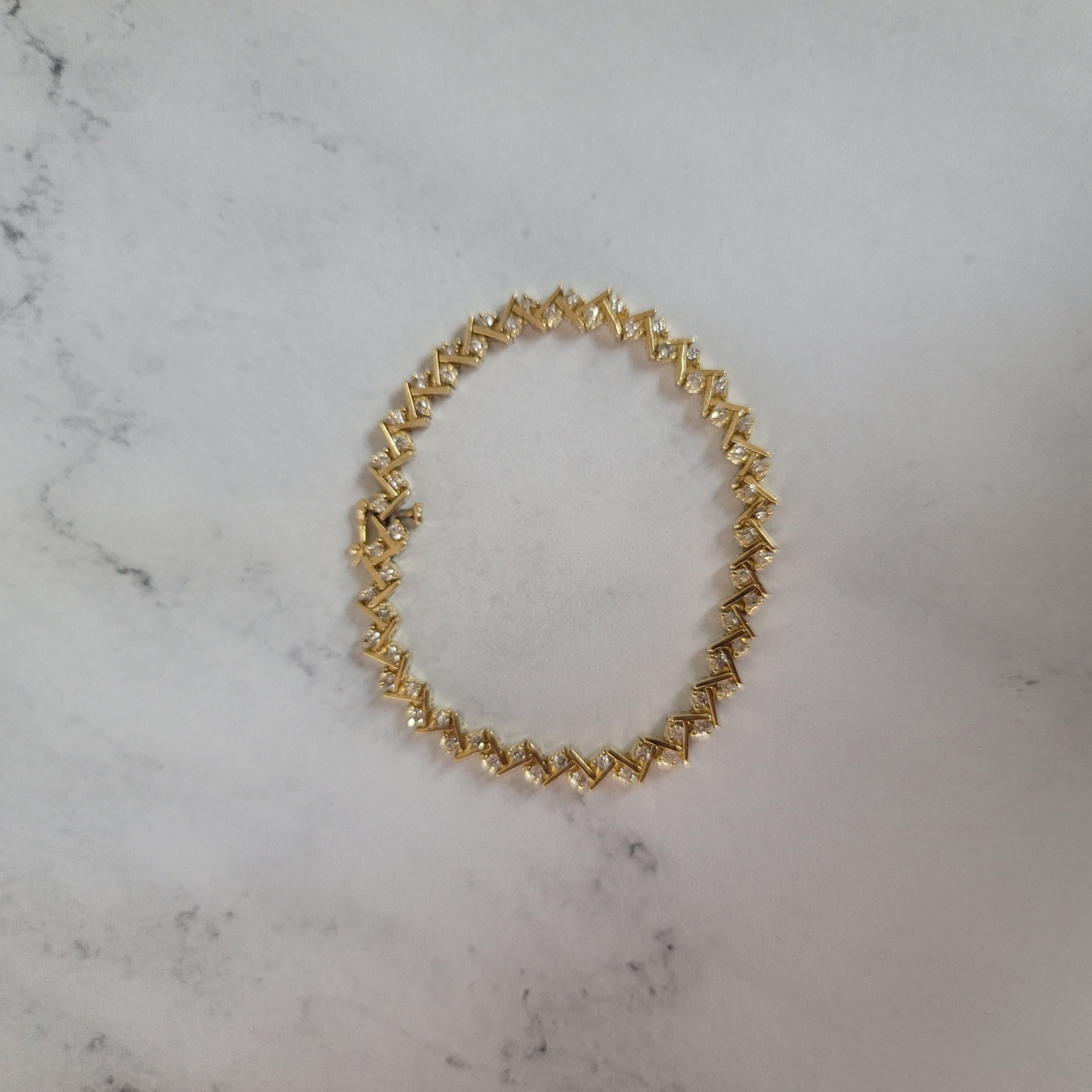 Bracciale da tennis con diamanti a due a due con design diagonale da 3,50 ctm. In condizioni Nuovo in vendita a Sugar Land, TX