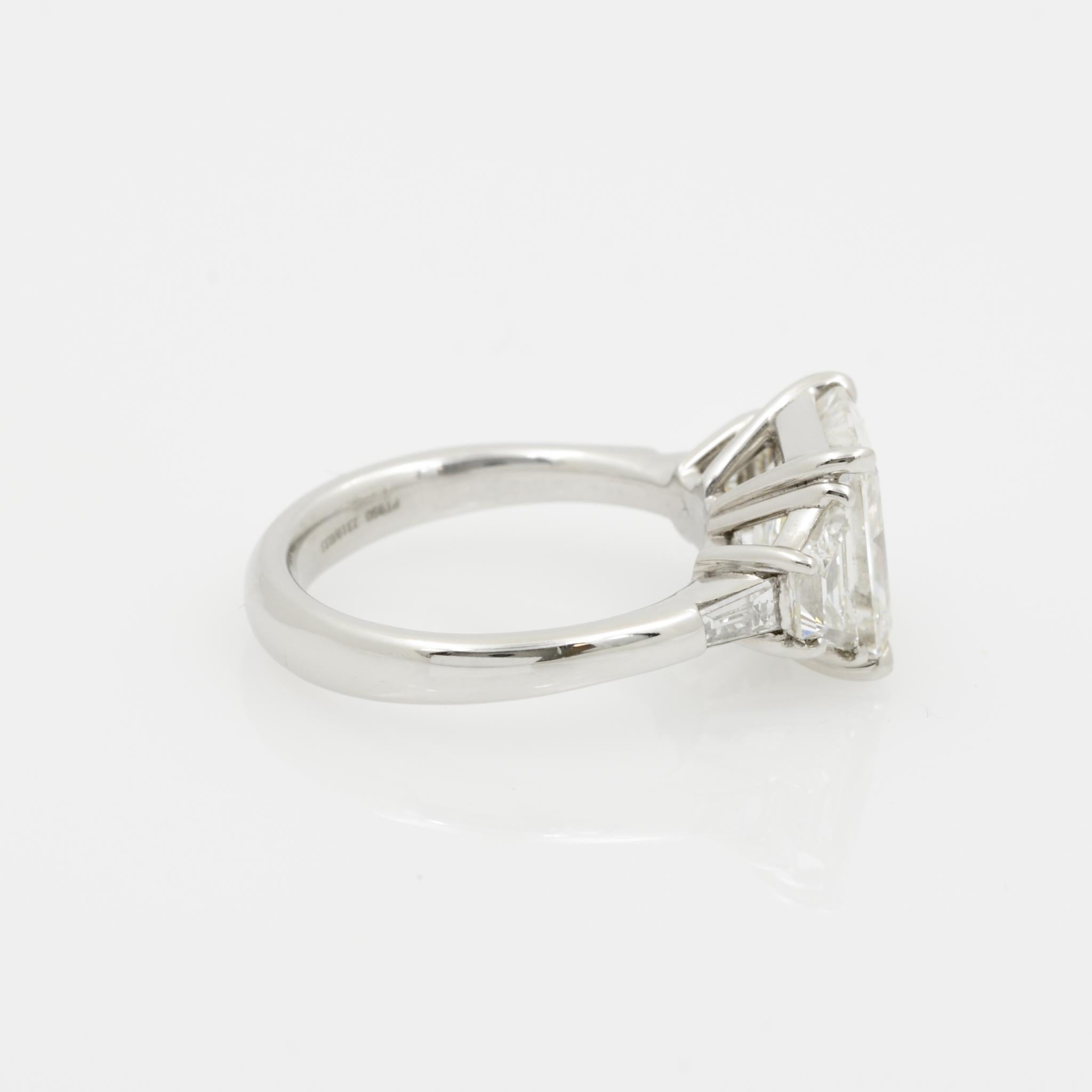 3.51 Carat GIA Radiant Cut Diamond Platinum Five-Stone Ring In New Condition In Dallas, TX
