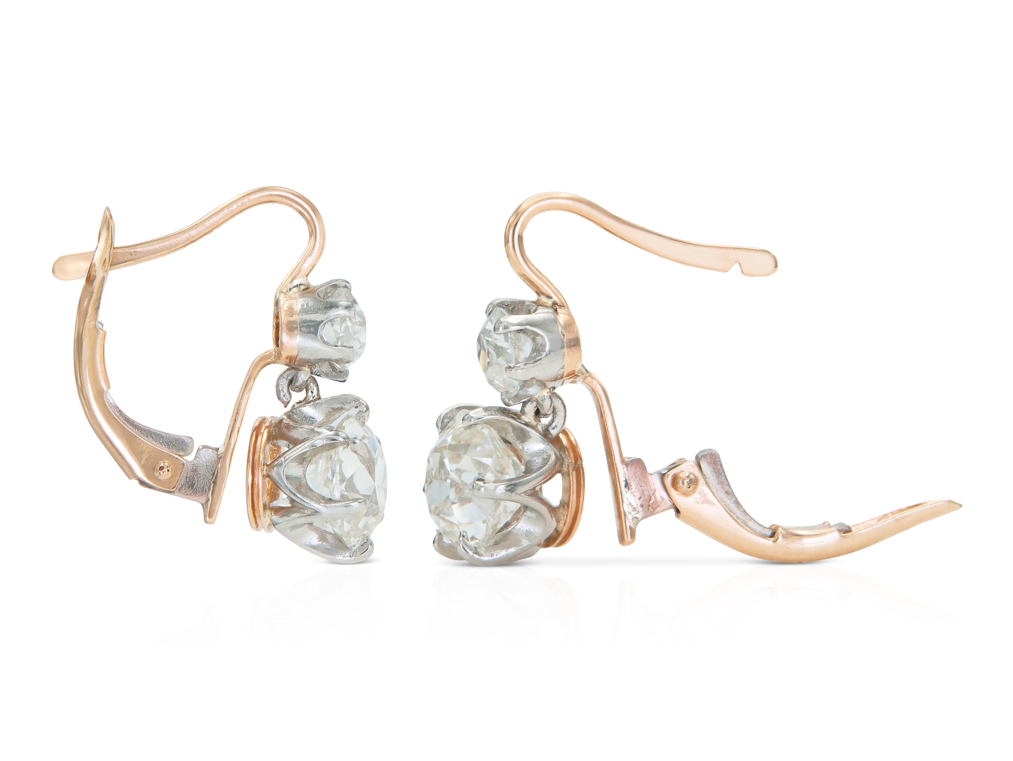 Taille vieille mine Boucles d'oreilles pendantes en diamant taillé à l'ancienne de 3,51 carats en vente