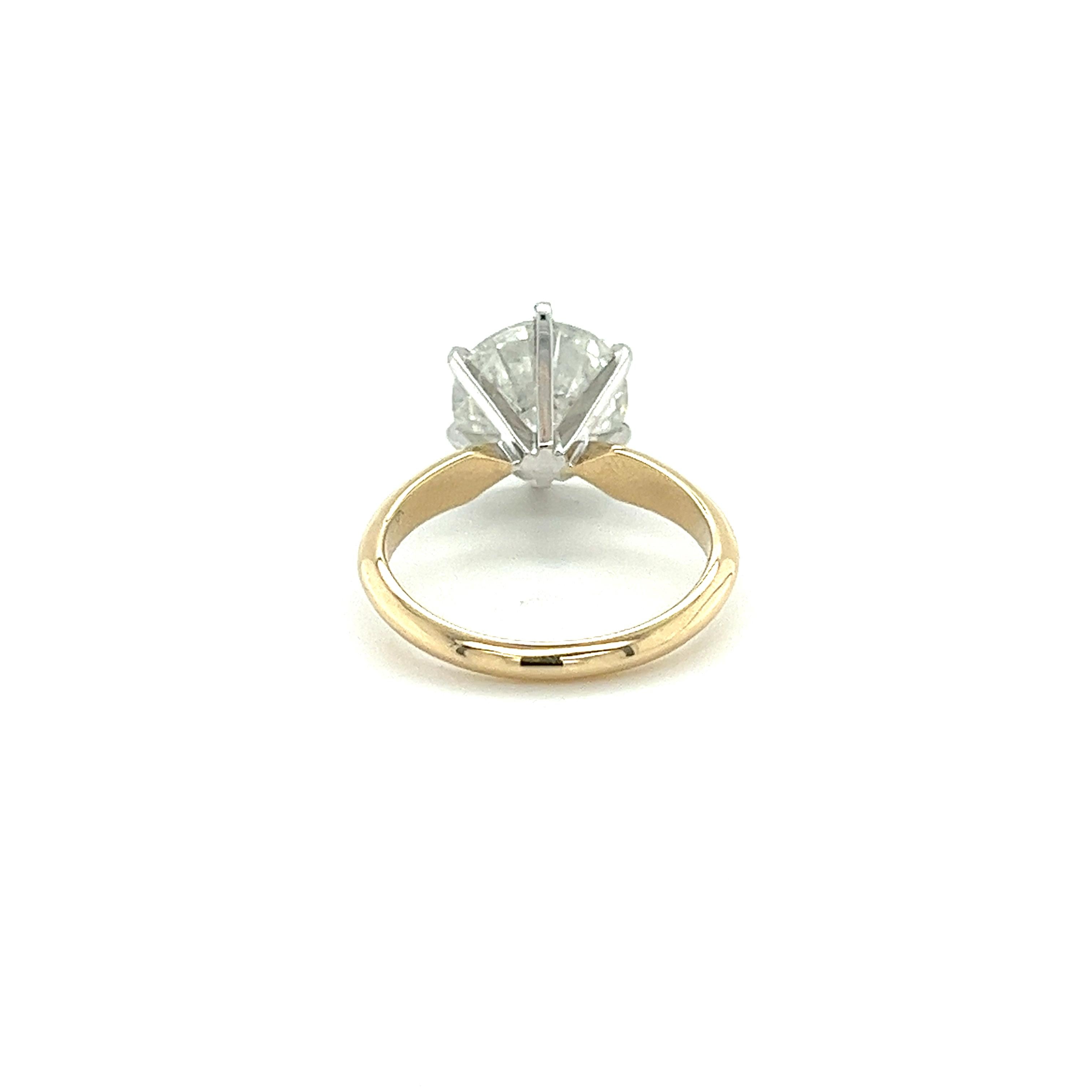Modern 3.51 Carat Round Cut Diamond Solitaire 18K Gold Two Tone Engagement Ring For Sale