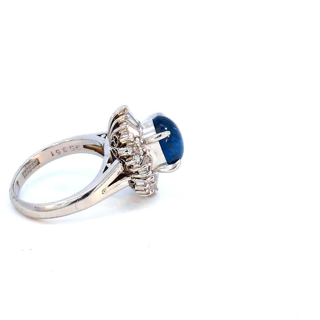 3.51 Carat Sapphire Cabochon and 0.58 Carat Diamond Ring in Platinum In New Condition For Sale In New York, NY