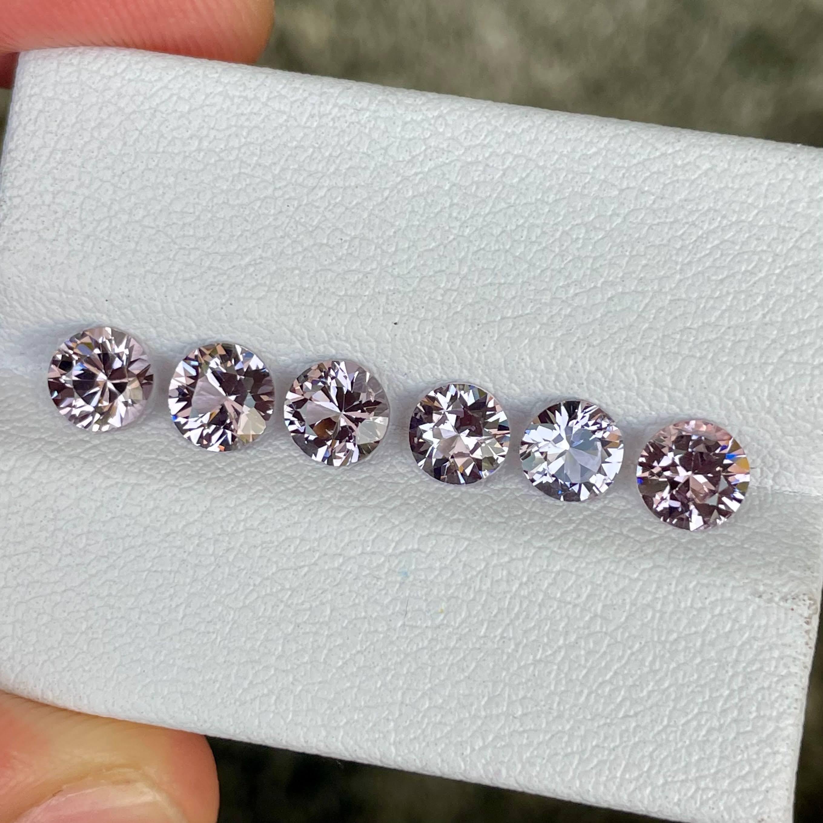 Women's or Men's 3.51 carats 6 Piece Pink Spinel Gems Lot Round Cut from Burma For Sale