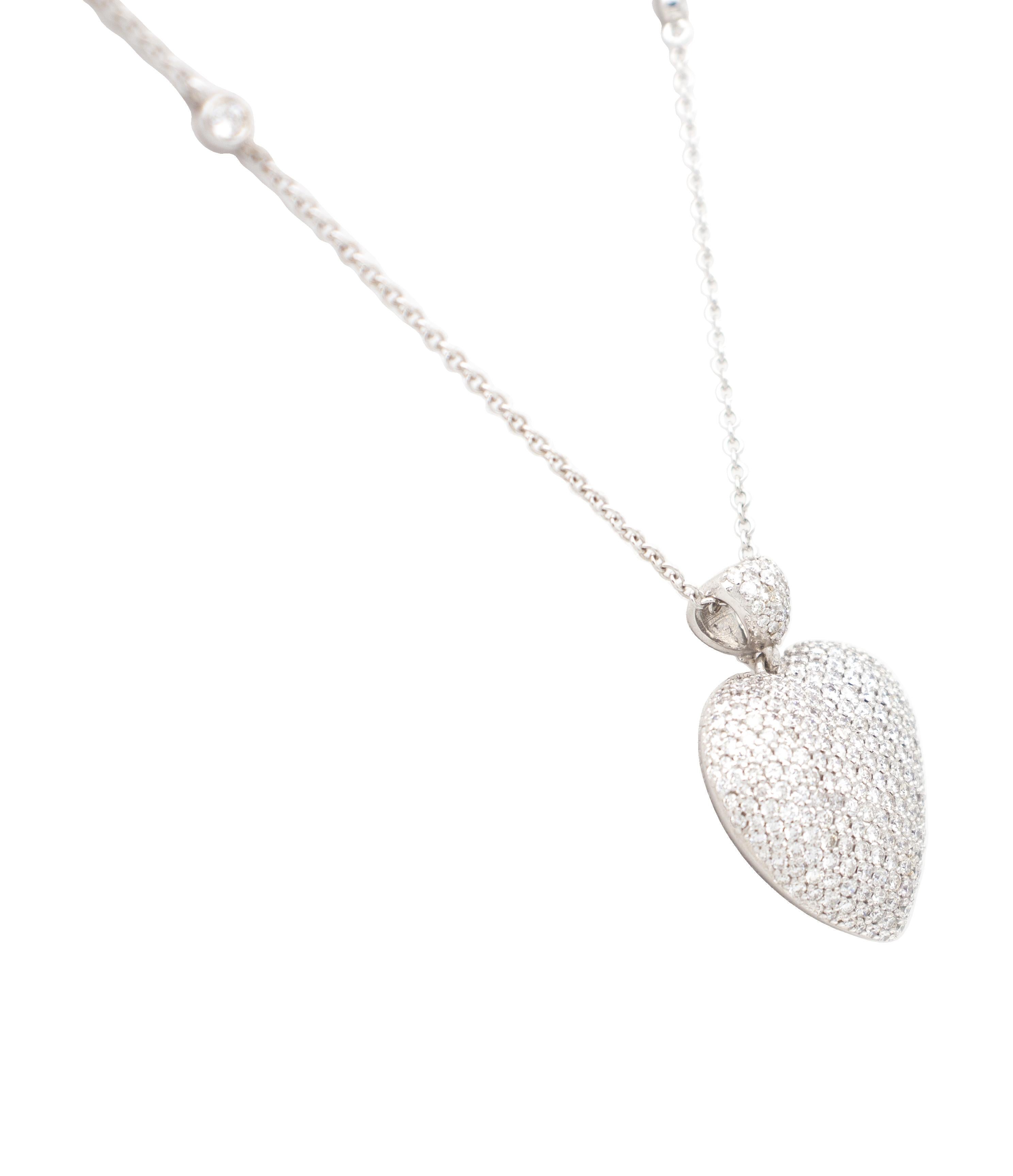Women's or Men's 3.51 Ct White Diamonds, 18kt White Gold Heart Shape Pendant Necklace