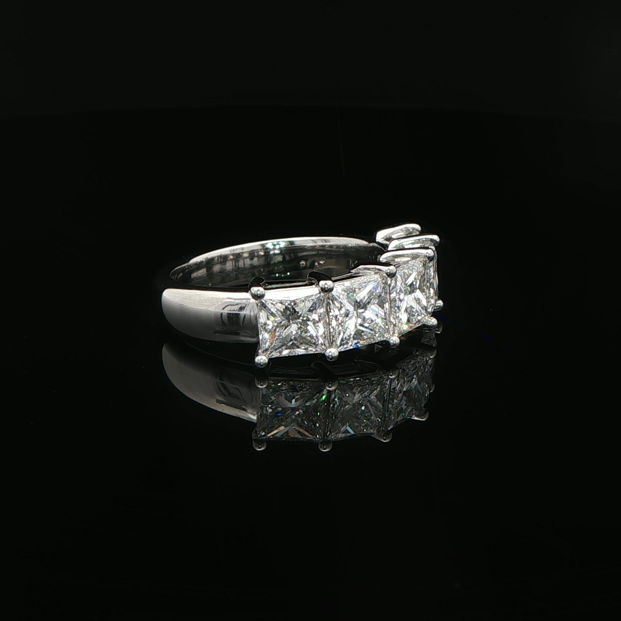 3.51CTW. Bandeau en platine avec diamant taille princesse certifié GIA Pour femmes en vente