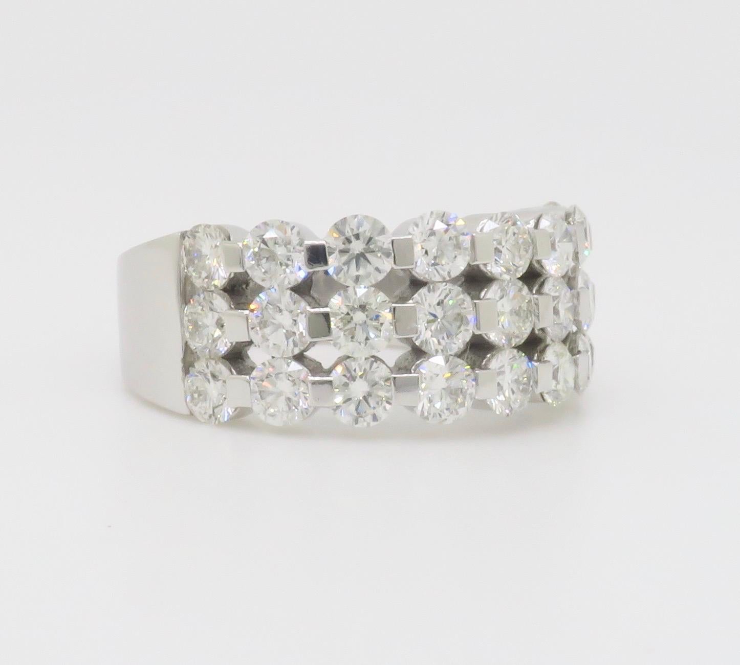 3(51CTW Three Row Diamond Band (bande de diamants à trois rangs) en vente 13