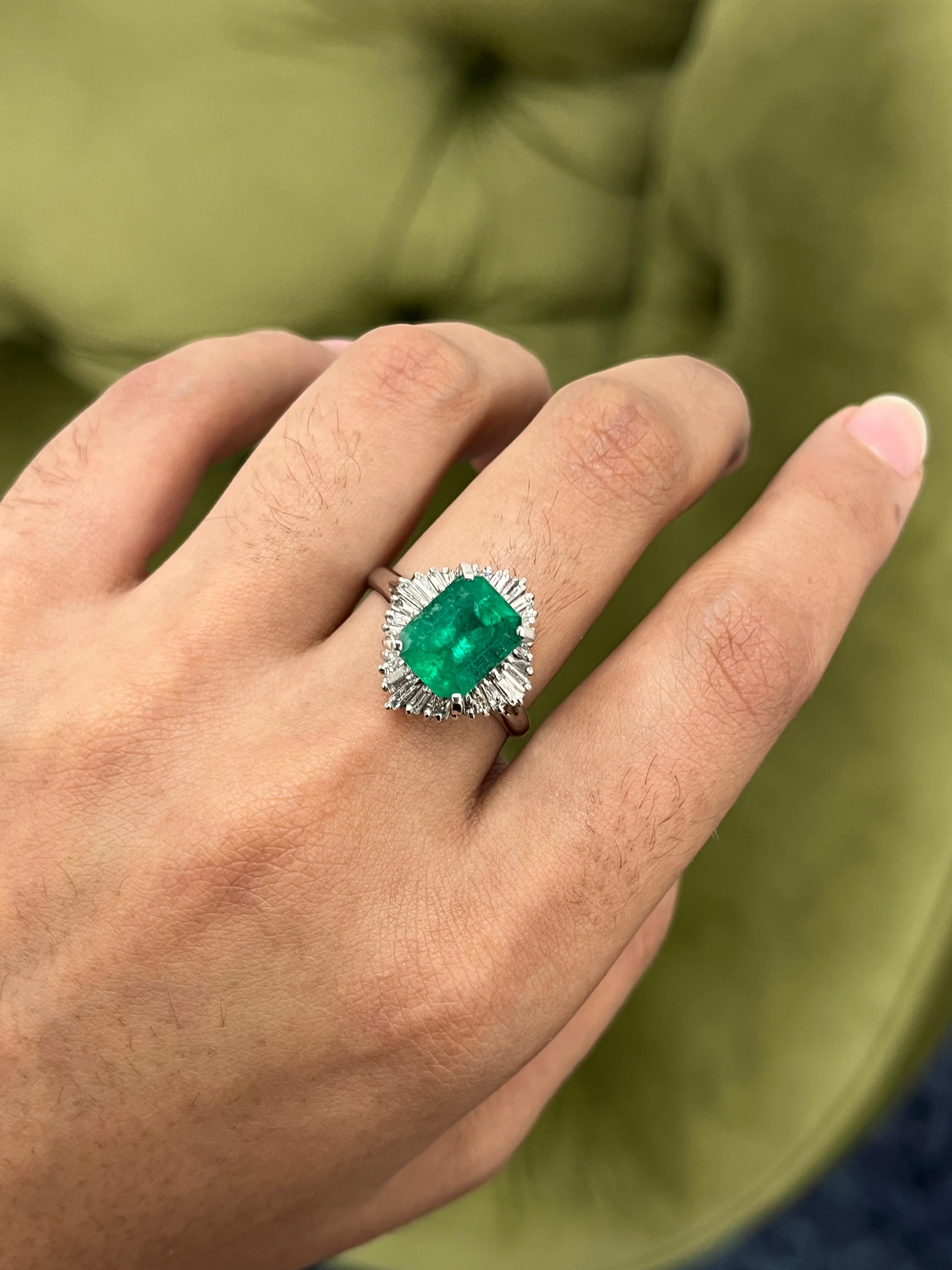Emerald Cut 3.52 Carat Emerald Cocktail Ring in PT900 For Sale