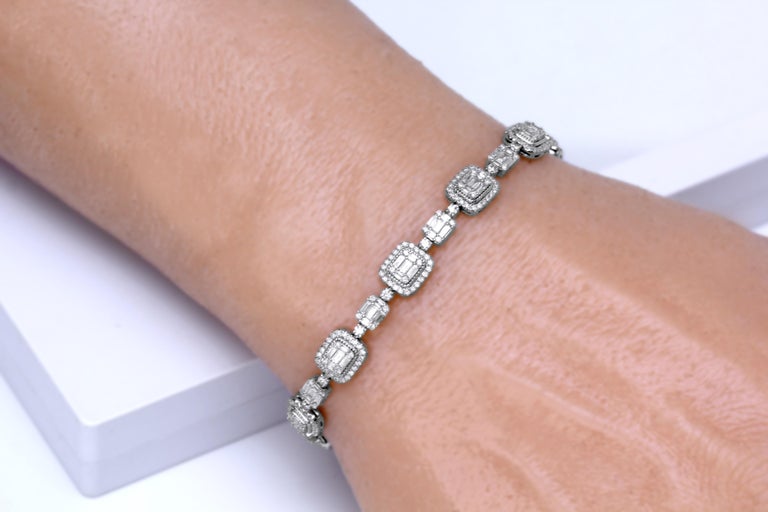Mixed Cut 3.52 Carat Mixed Round and Baguette Cut Diamond Bracelet in 14k White Gold For Sale