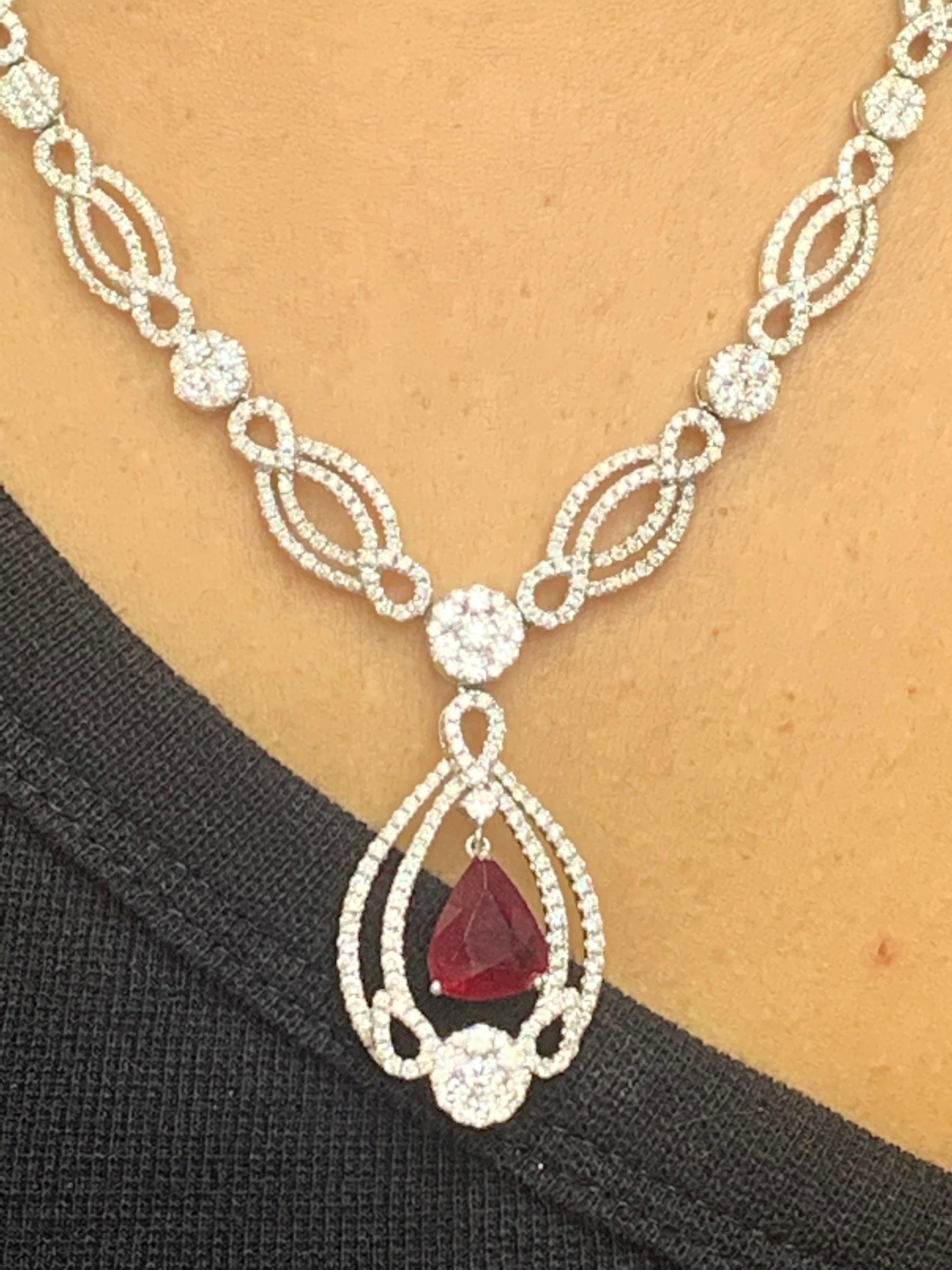 3.52 Carat Pear Shape Ruby and Diamond Necklace in 18 White Gold For Sale 4