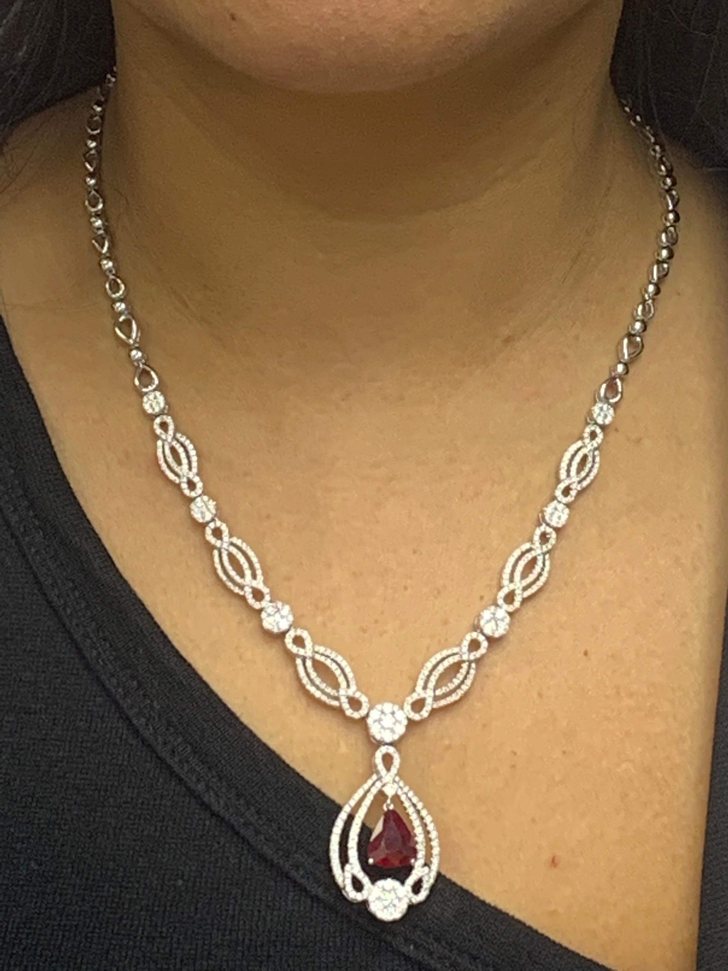 3.52 Carat Pear Shape Ruby and Diamond Necklace in 18 White Gold For Sale 2