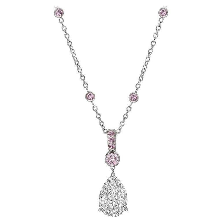 Round Cut 3.52 Carat Pear-Shaped Diamond Pendant Necklace For Sale