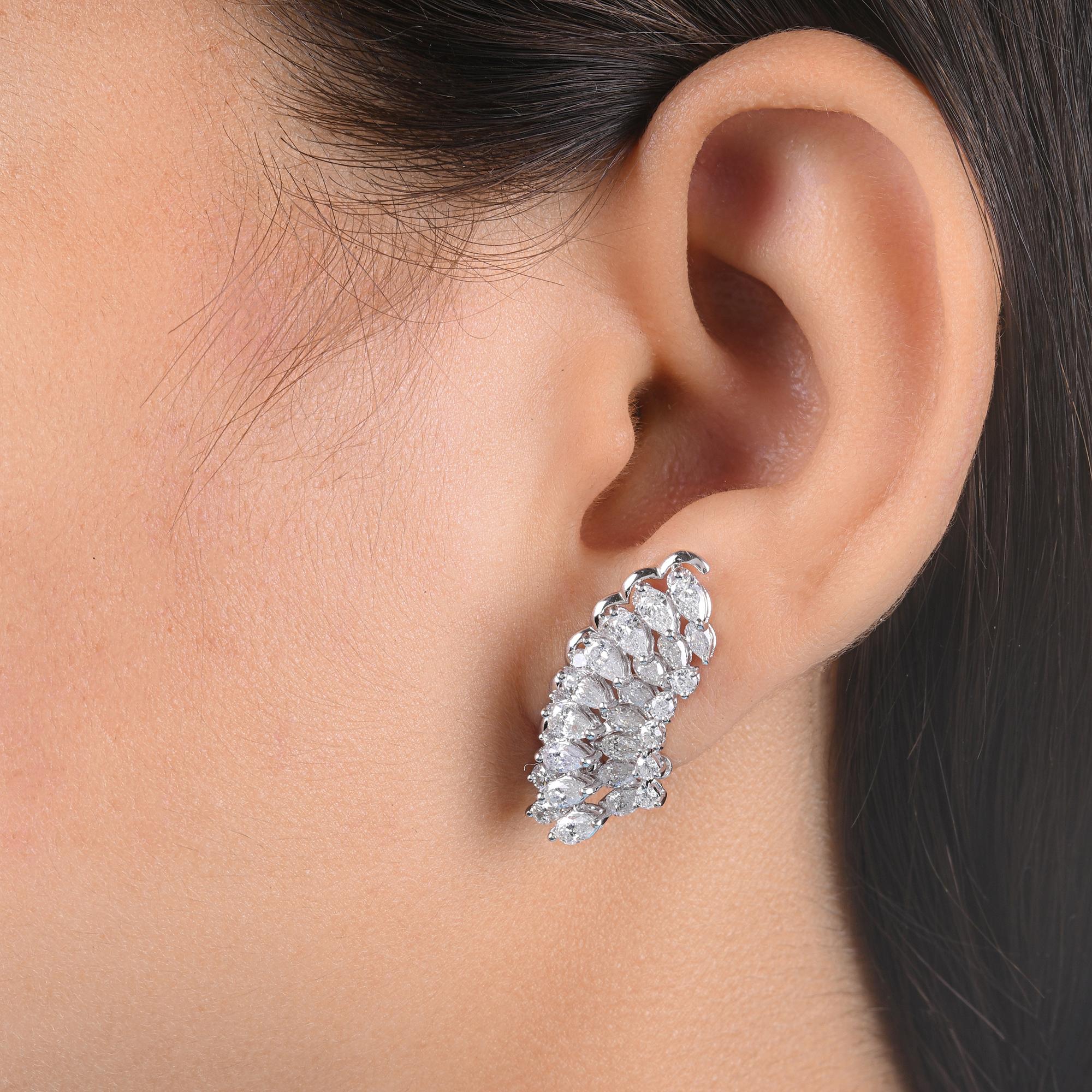 Pendientes de diamantes talla brillante redonda pera SI/H de 3,52 quilates y 18 quilates de oro blanco en Nuevo estado para la venta en Diera, Dubai