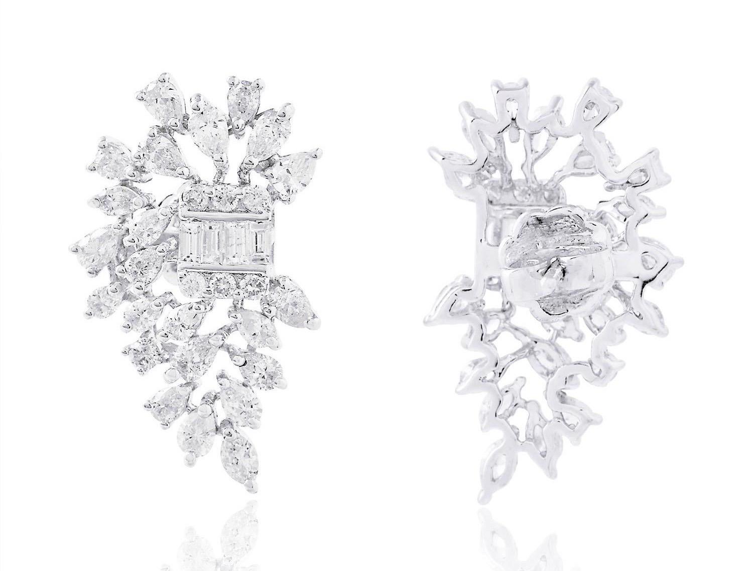 Modern 3.52 Carat Diamond 18 Karat White Gold Earrings For Sale