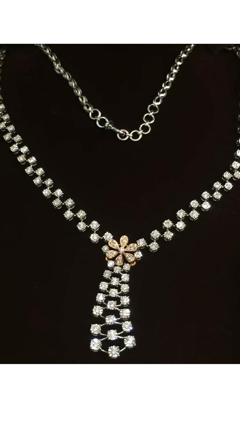 3.52 Carats Natural Diamonds Flowers Gold Parure For Sale 2
