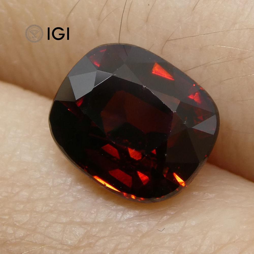 Mixed Cut 3.52 Ct Cushion Red Natural Zircon IGI Certified For Sale