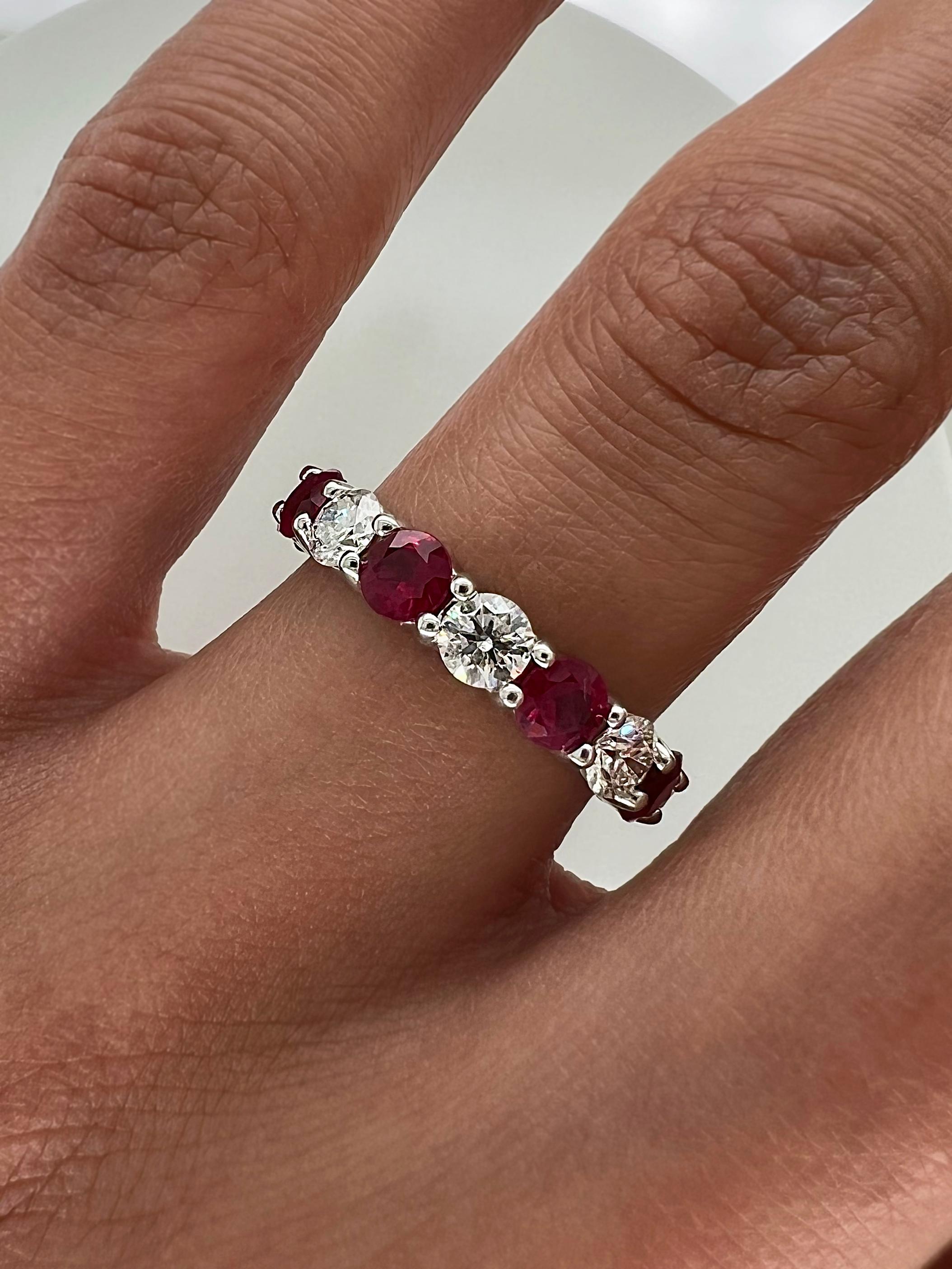 3.52 Carat Ruby and Diamond Eternity Band In New Condition For Sale In New York, NY