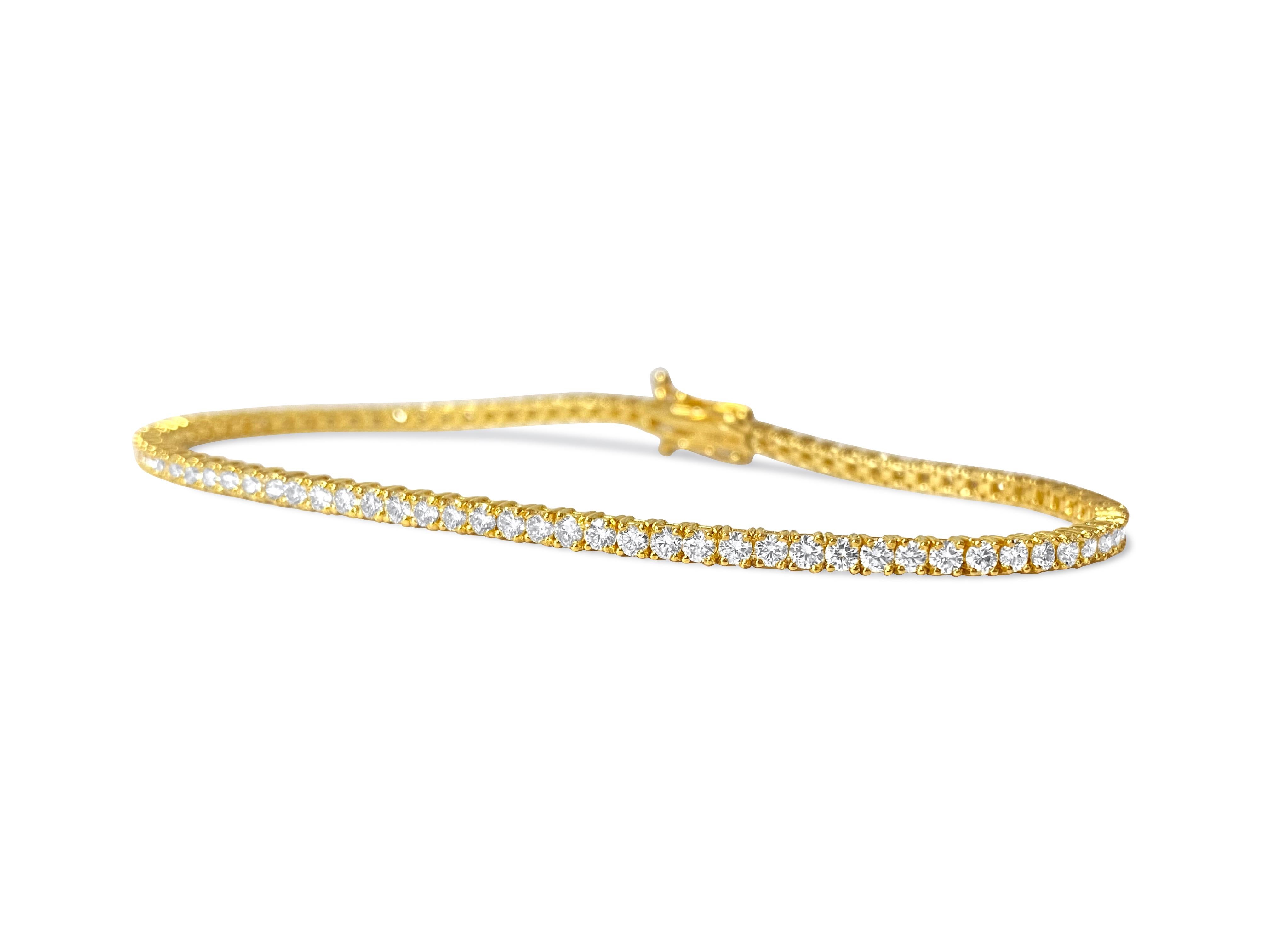3.52ct VVS Diamond Tennis Bracelet Unisex For Sale 1