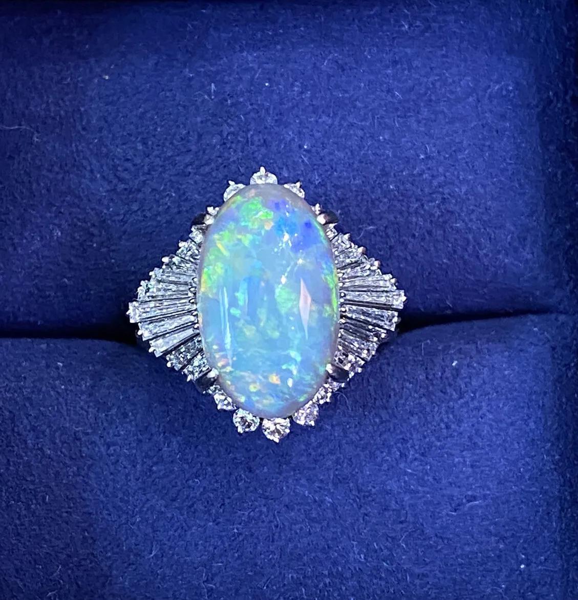 Oval Cut 3.53 carat Black Opal & Diamond Ballerina Cocktail Ring in Platinum For Sale