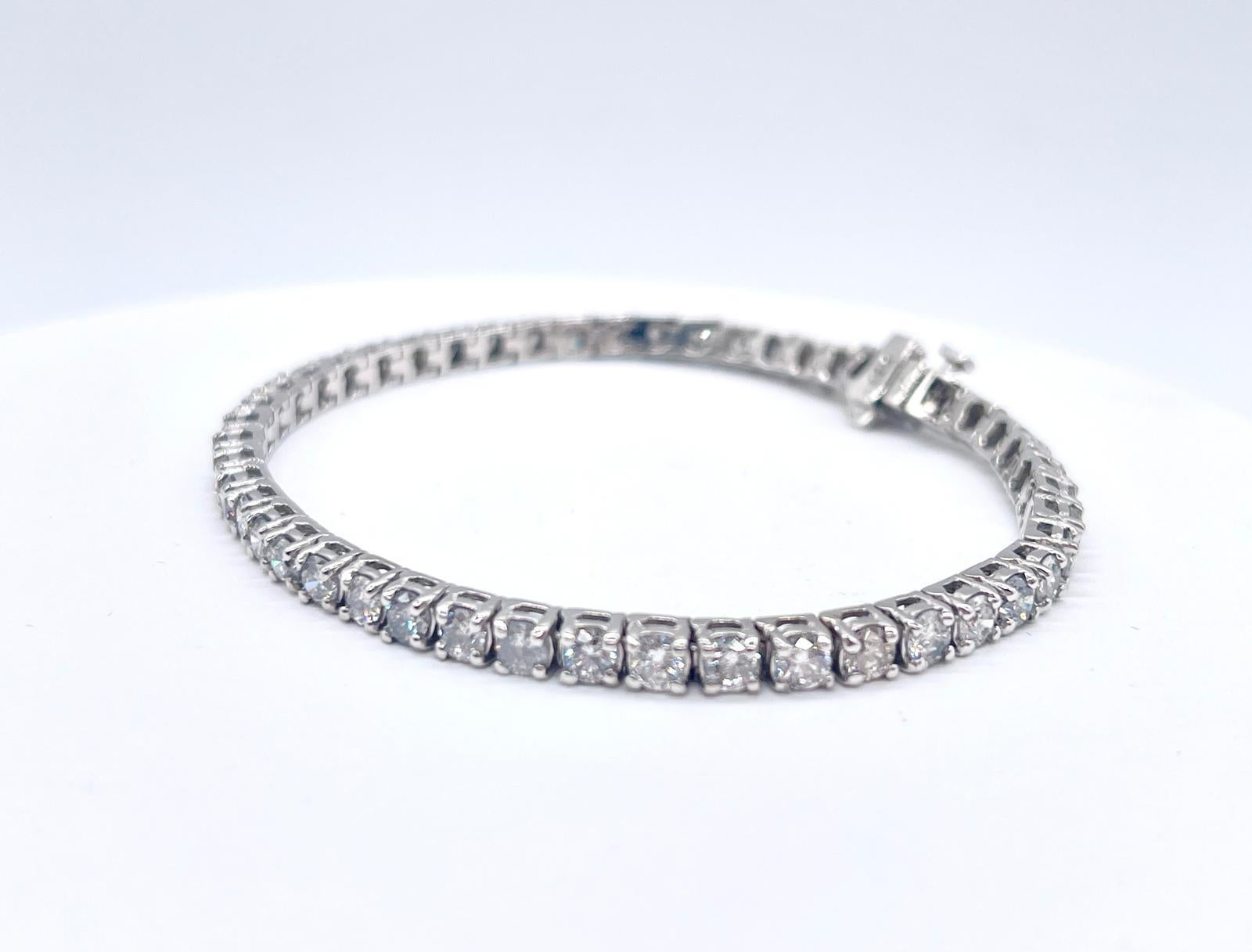 Women's or Men's 3.53 Carat Natural Diamond Tennis Bracelet in 14K White Gold 7